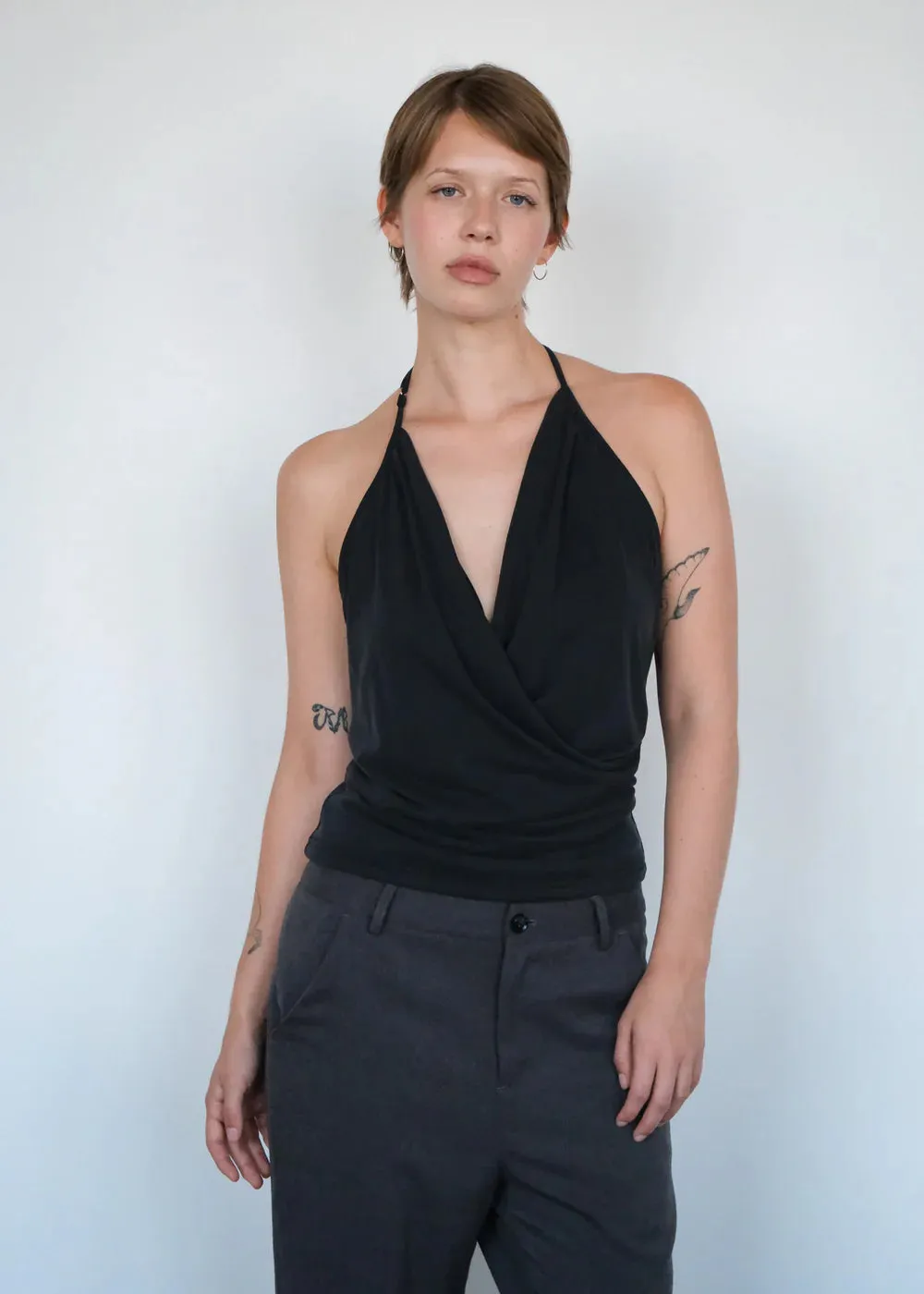 Geel - Julian Halter - Onyx sold by NOMIA