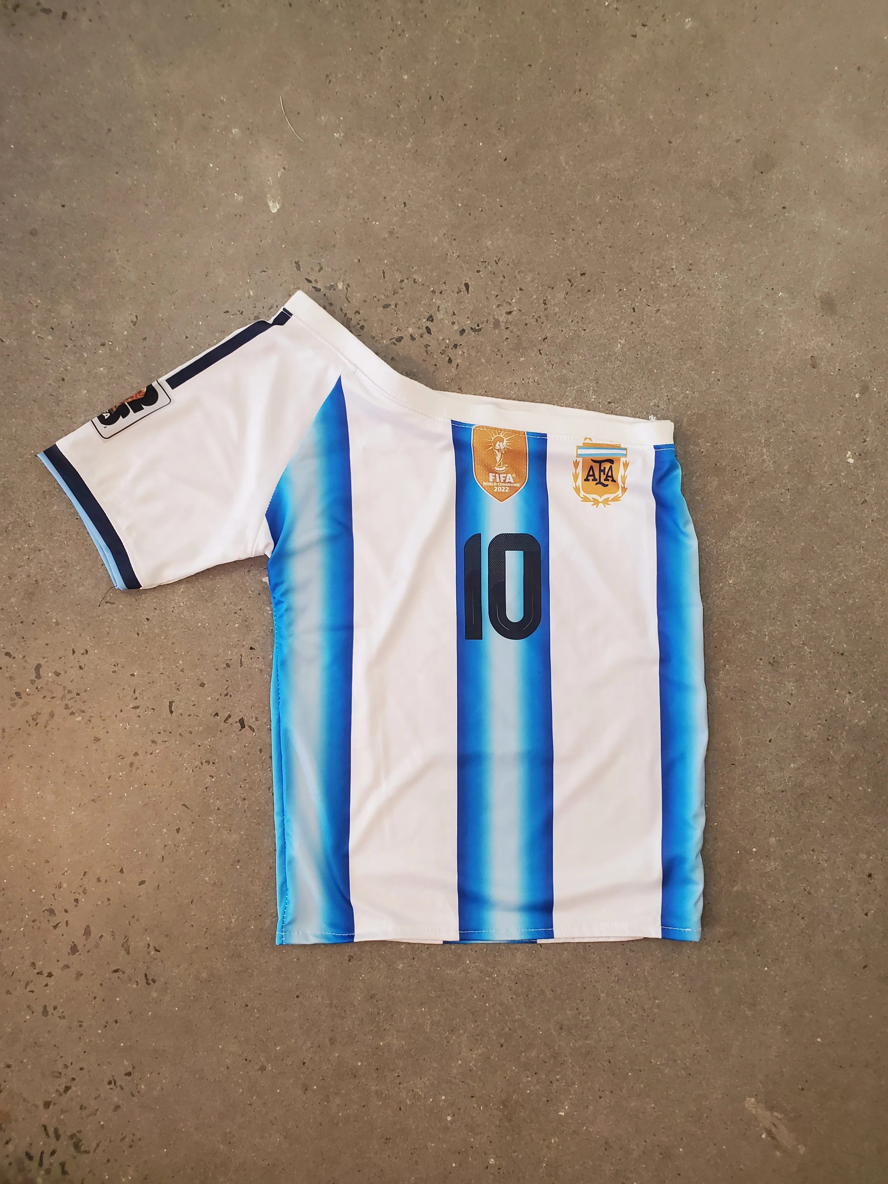 Coco Cultr - Argentina sold by NOMIA