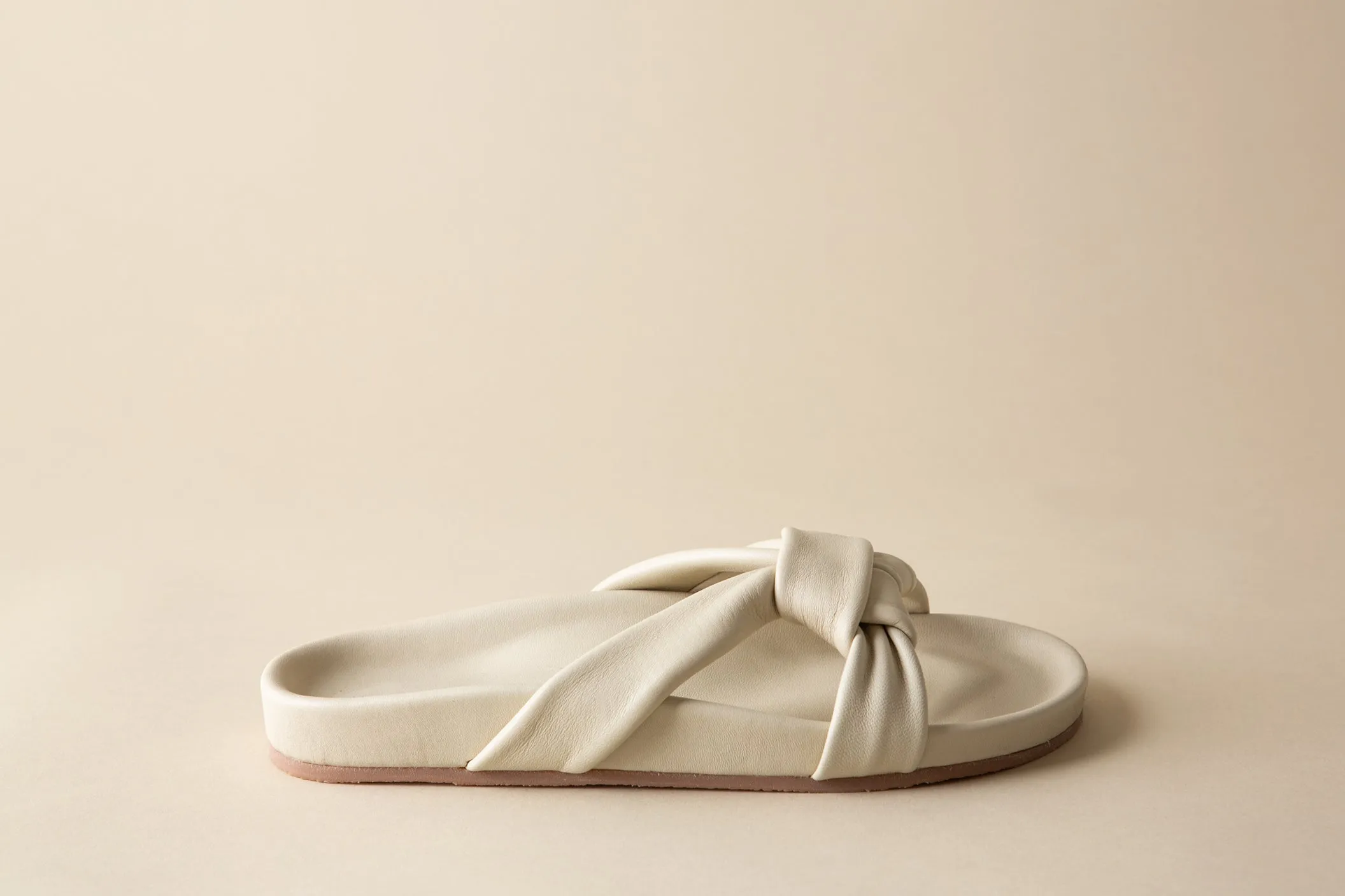 CASSIE sold by Huma Blanco