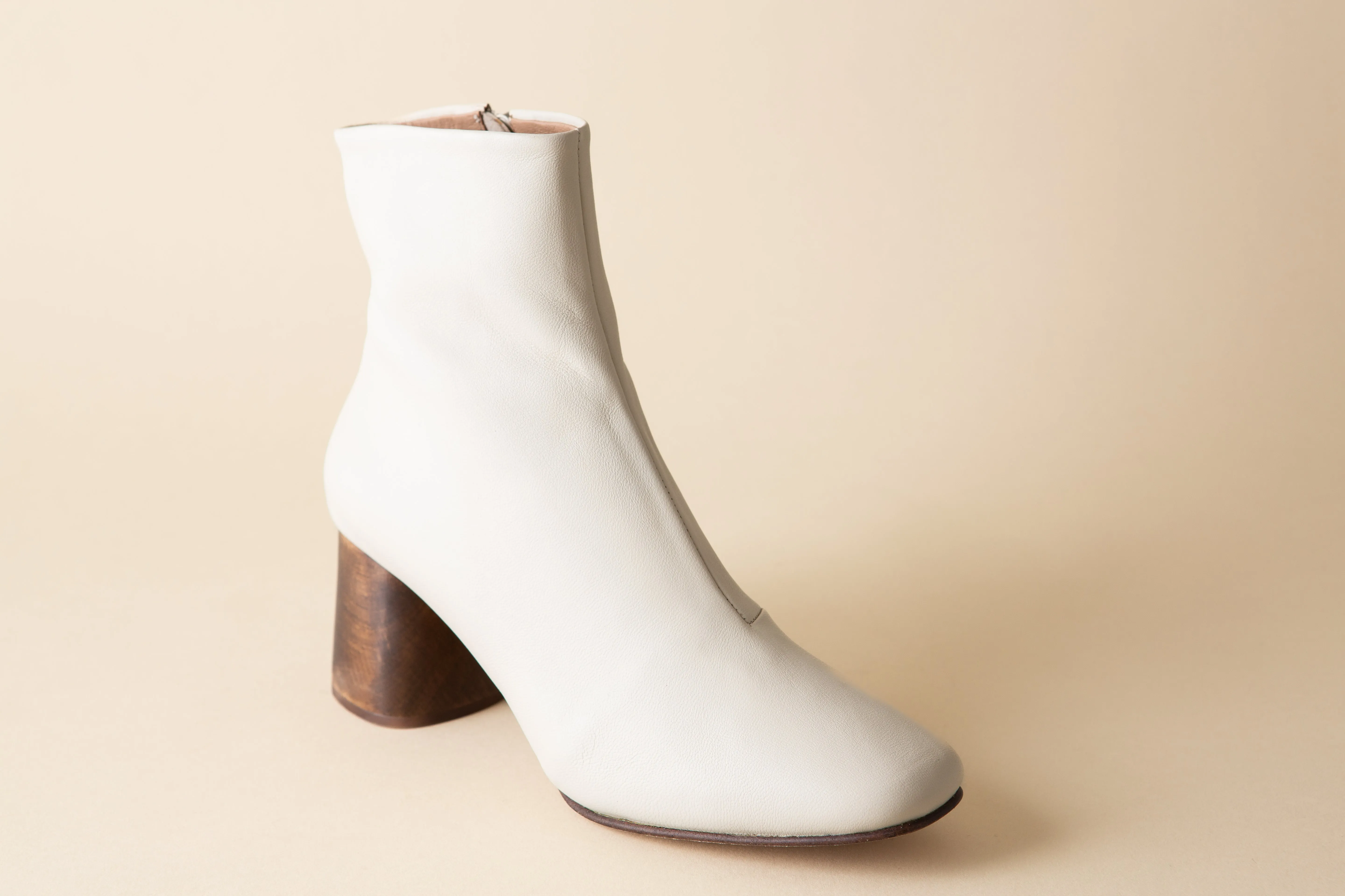 HARLOW sold by Huma Blanco product image thumbnail 4