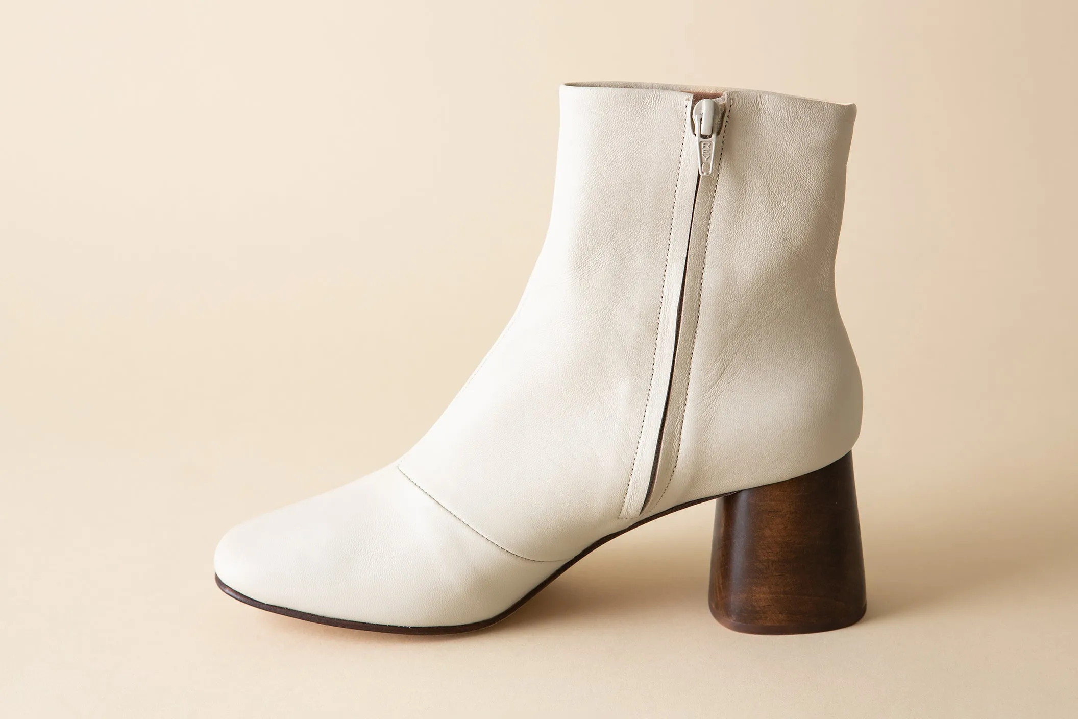 HARLOW sold by Huma Blanco product image thumbnail 3