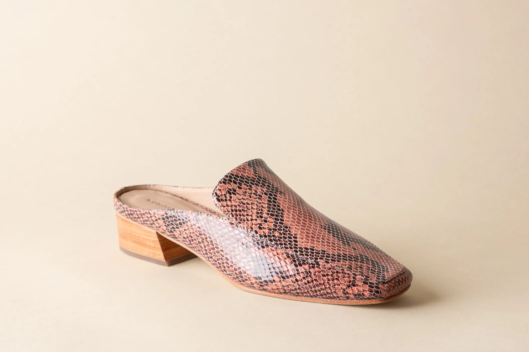 FELIX LOAFER MULE ROSE SNAKE sold by Huma Blanco product image thumbnail 4
