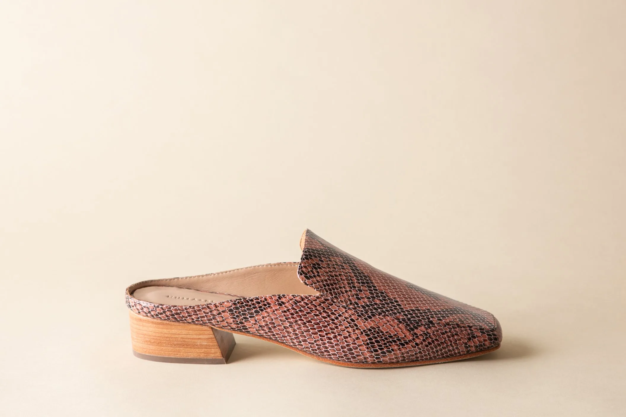 FELIX LOAFER MULE ROSE SNAKE sold by Huma Blanco product image thumbnail 2