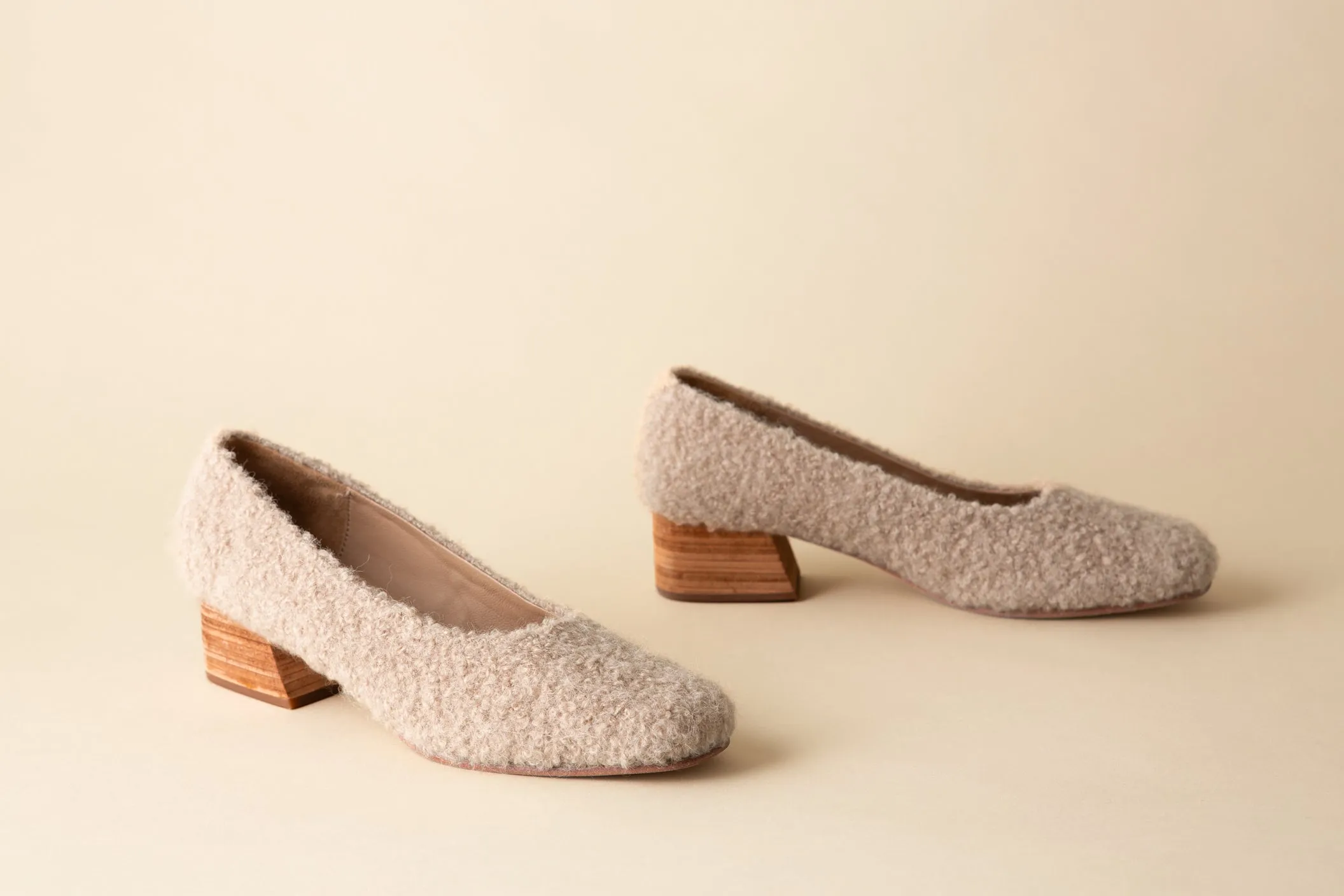 LUISA LOW HEEL OATMEAL ALPACA sold by Huma Blanco product image thumbnail 5
