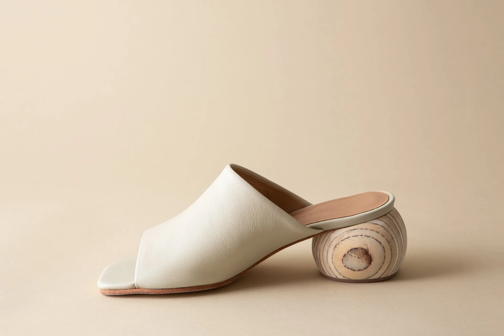 MILLA MULE BONE NAPPA sold by Huma Blanco product image thumbnail 4