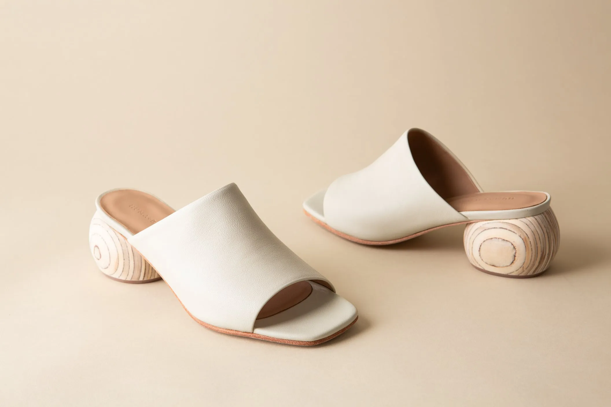 MILLA MULE BONE NAPPA sold by Huma Blanco product image thumbnail 5