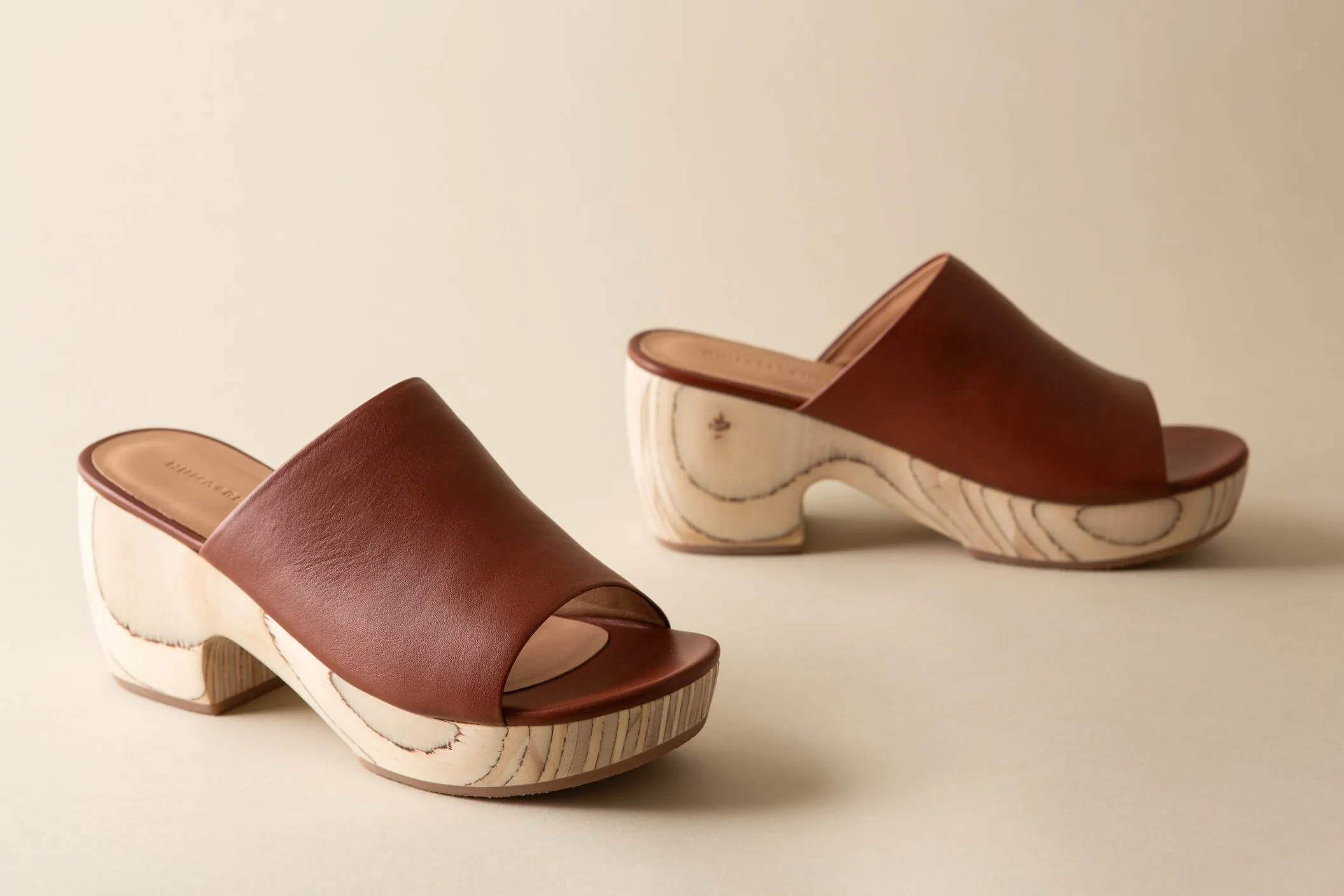 KATLYN CLOG SANDAL CINNAMON NAPPA sold by Huma Blanco product image thumbnail 5