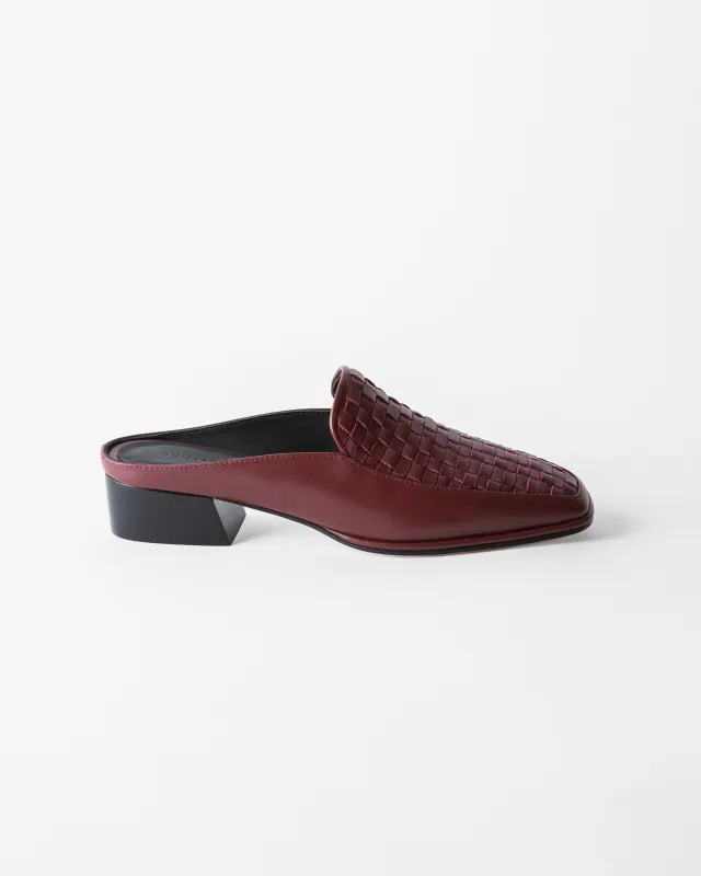 FELIX LOAFER MULE BURGUNDY WOVEN NAPPA made by Huma Blanco