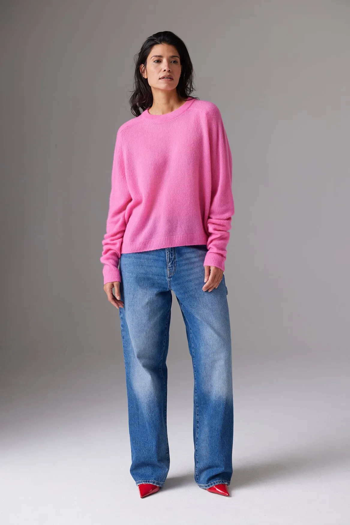 AMARA LOBO CREW | FROSTING sold by Colorush