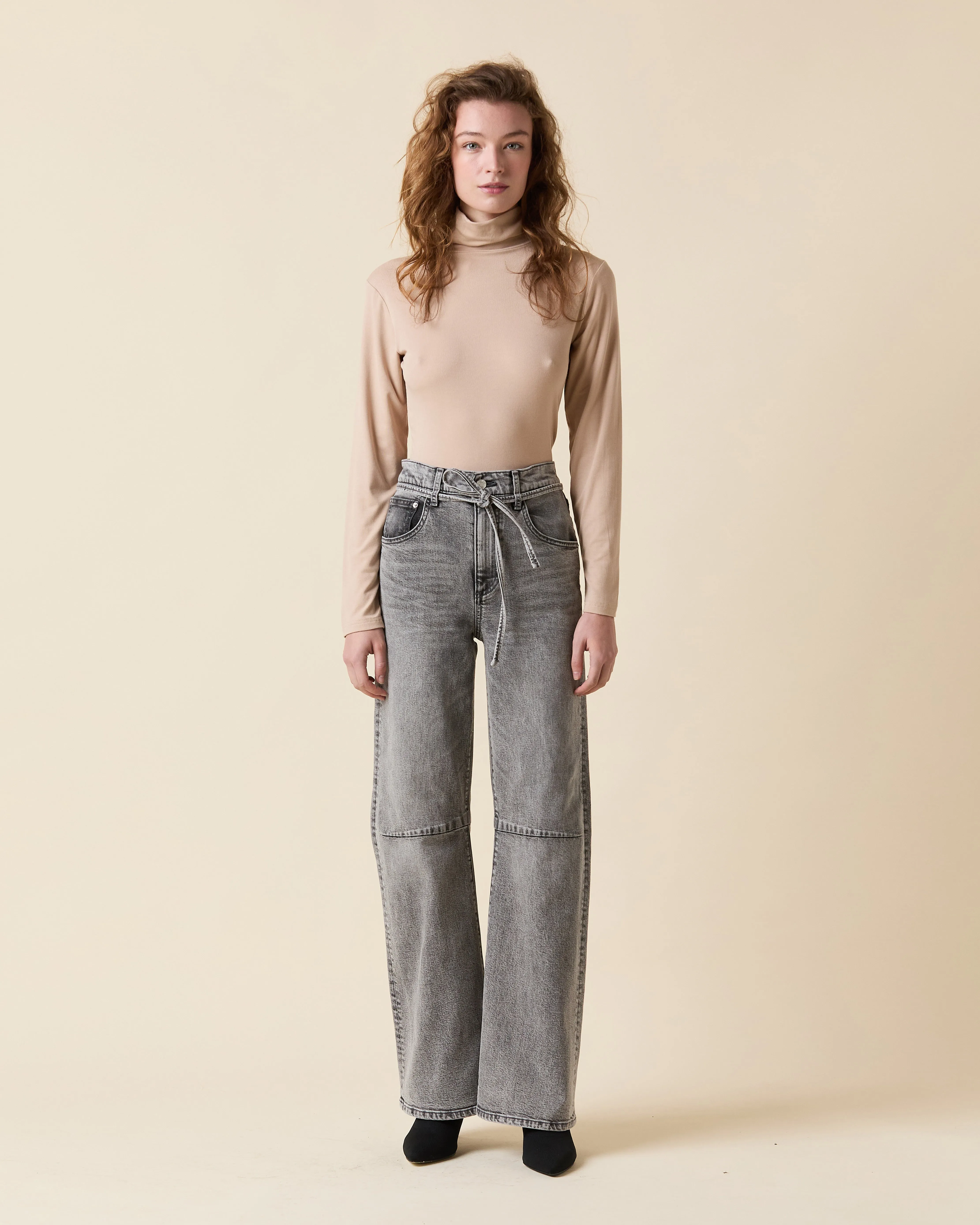 Margot Soft Barrel sold by Le Jean product image thumbnail 2