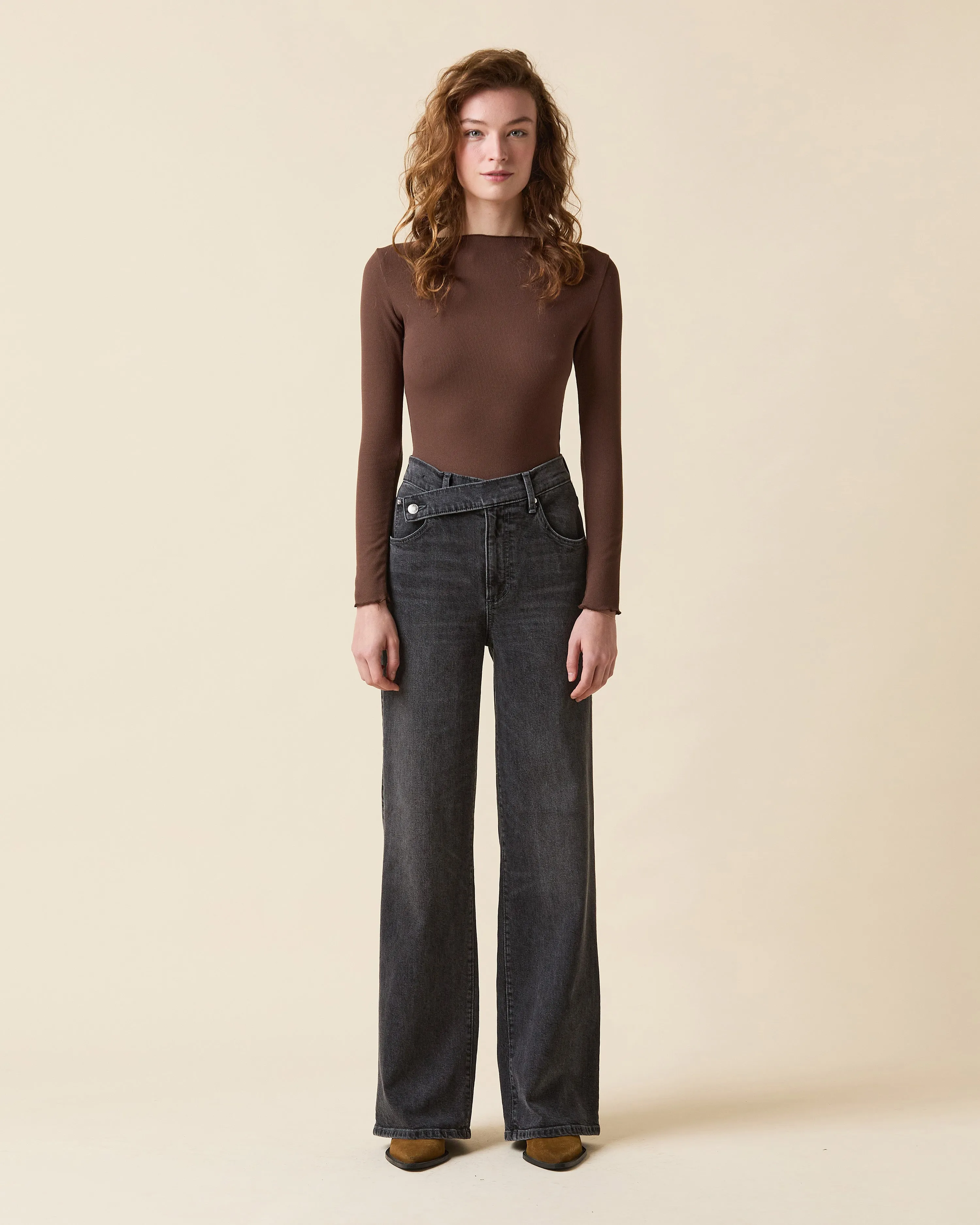 Cinched Waist Column sold by Le Jean product image thumbnail 2