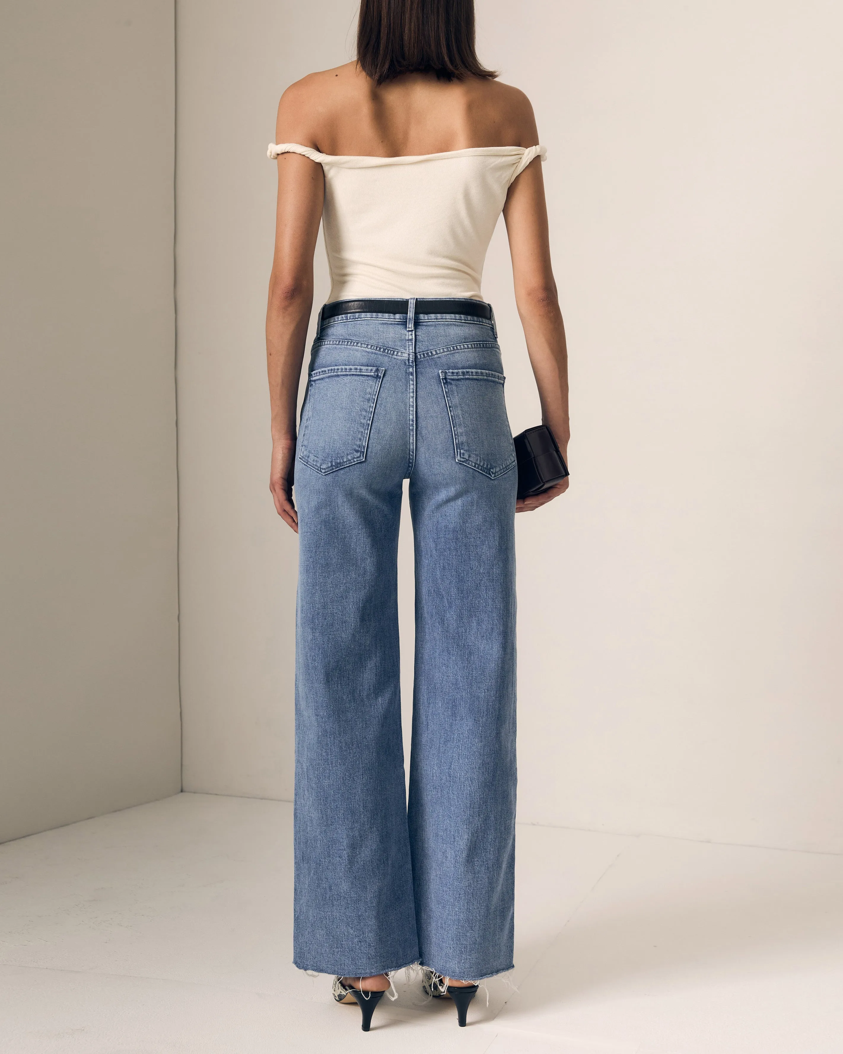 Column Jean sold by Le Jean product image thumbnail 4