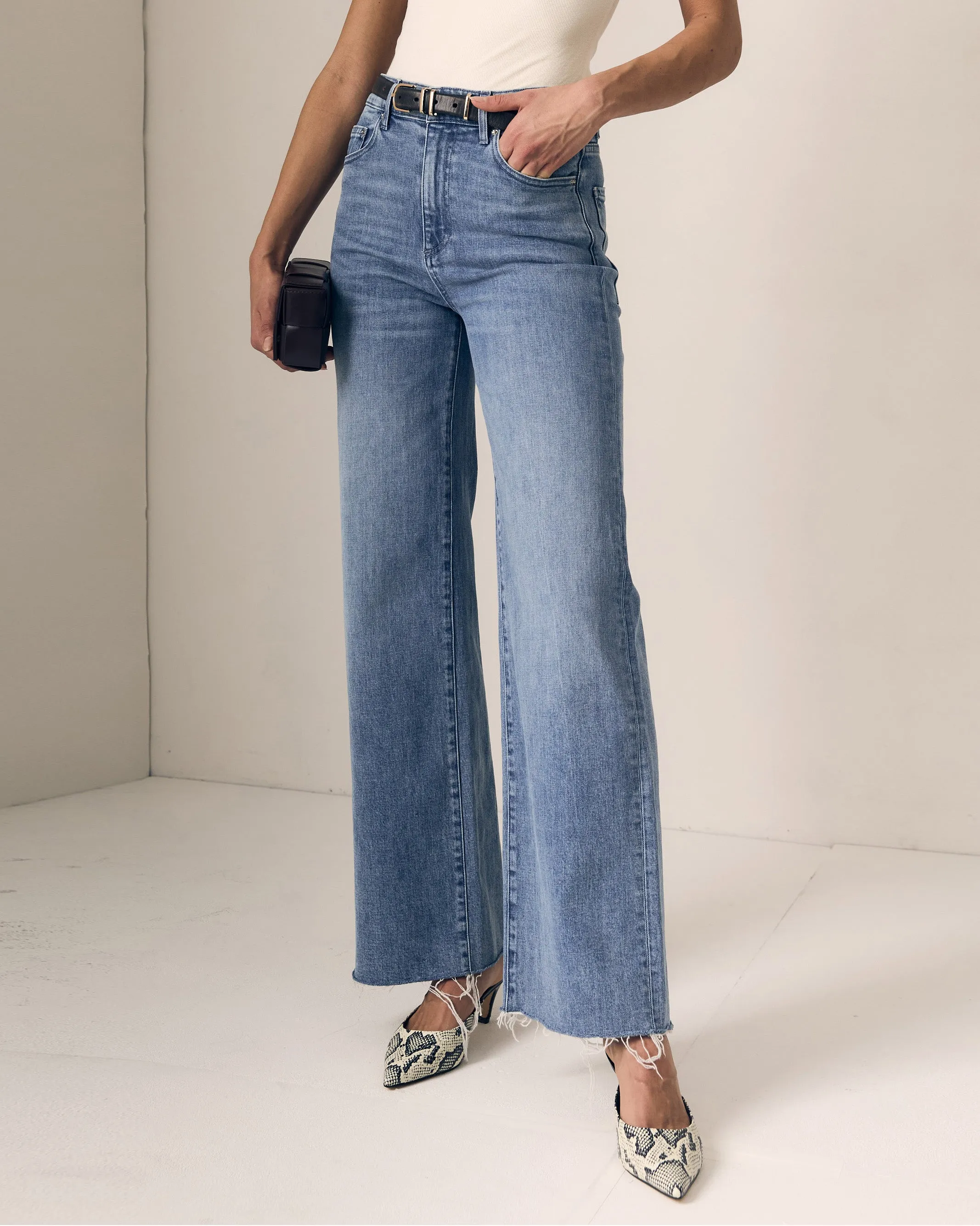 Column Jean sold by Le Jean product image thumbnail 5
