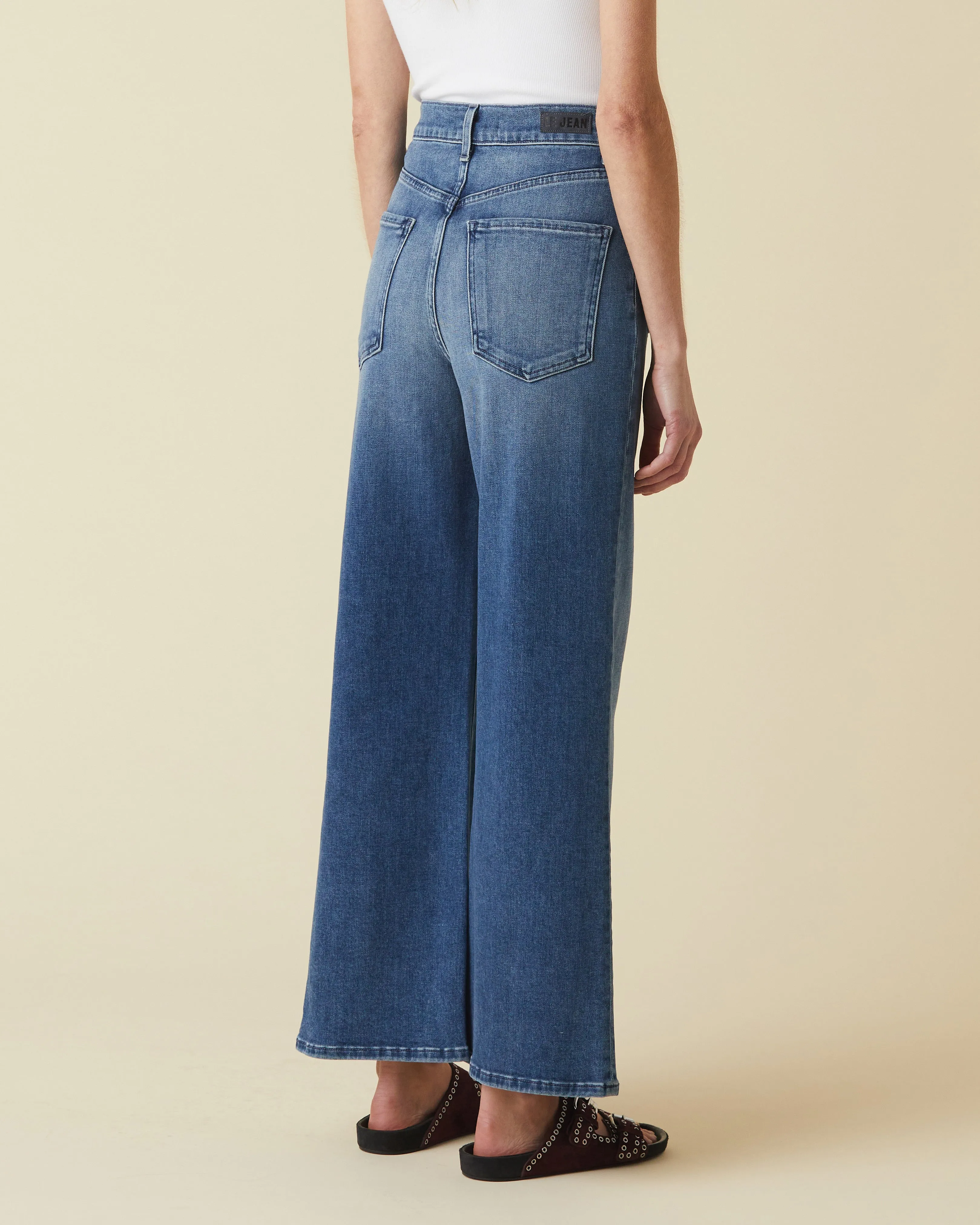 Virginia WideLeg Ankle sold by Le Jean product image thumbnail 5