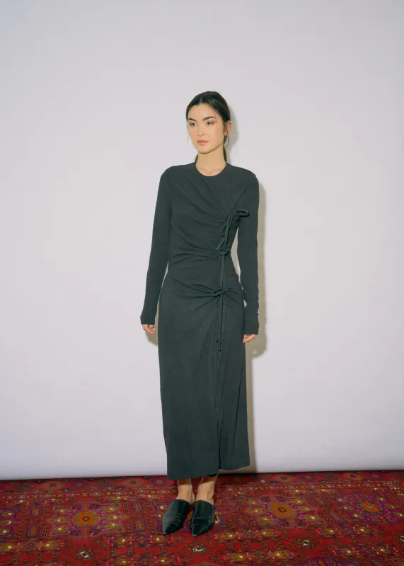 Margaret Dress - black made by Oh Seven Days