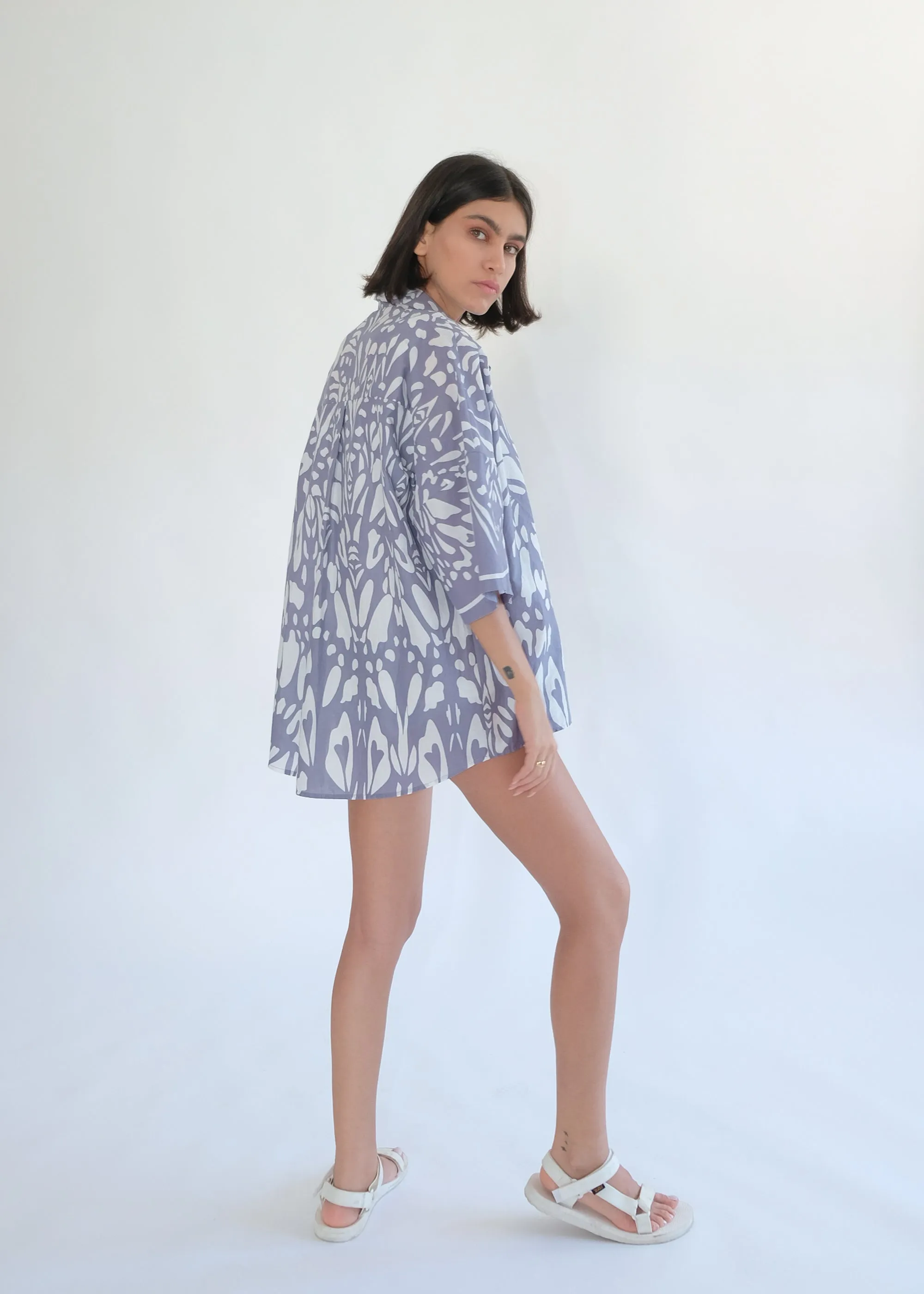 Rosa Shirt sold by Oh Seven Days product image thumbnail 5