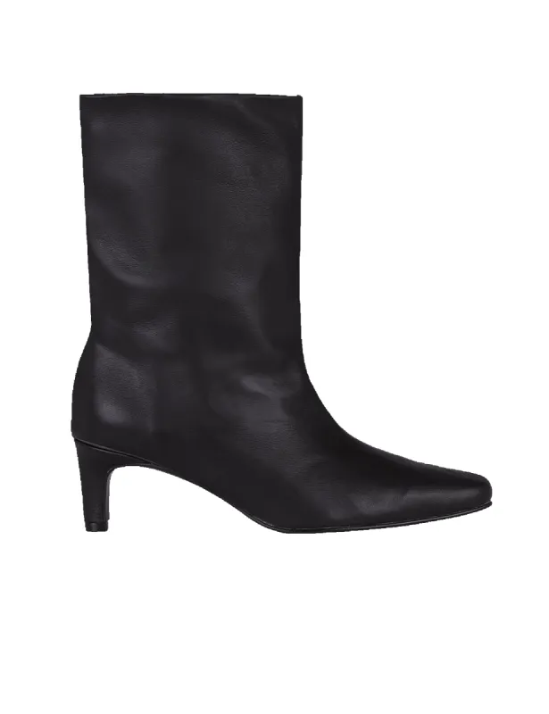 Botín Cloé Black sold by PARIS/64