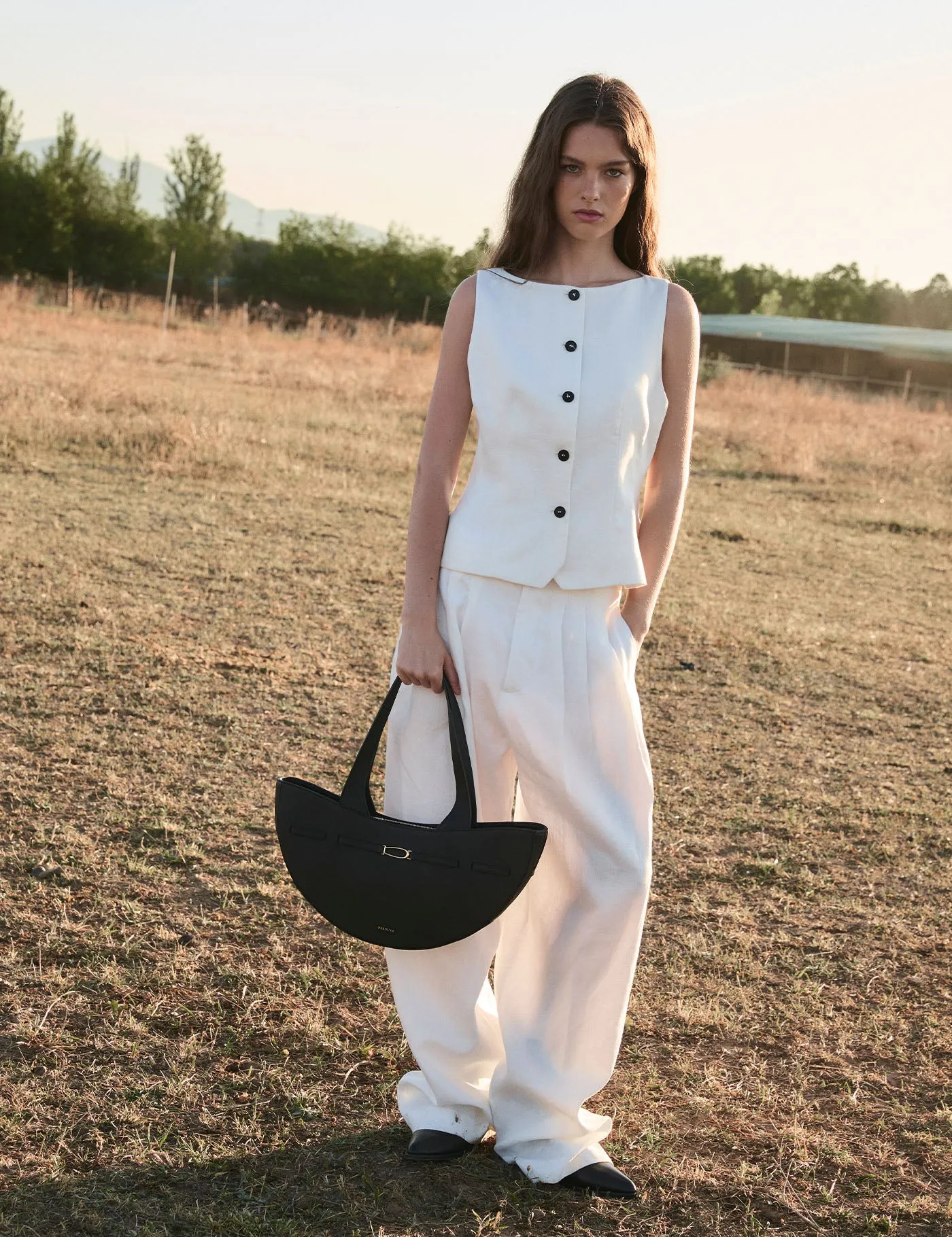 Galope Black sold by PARIS/64 product image thumbnail 4