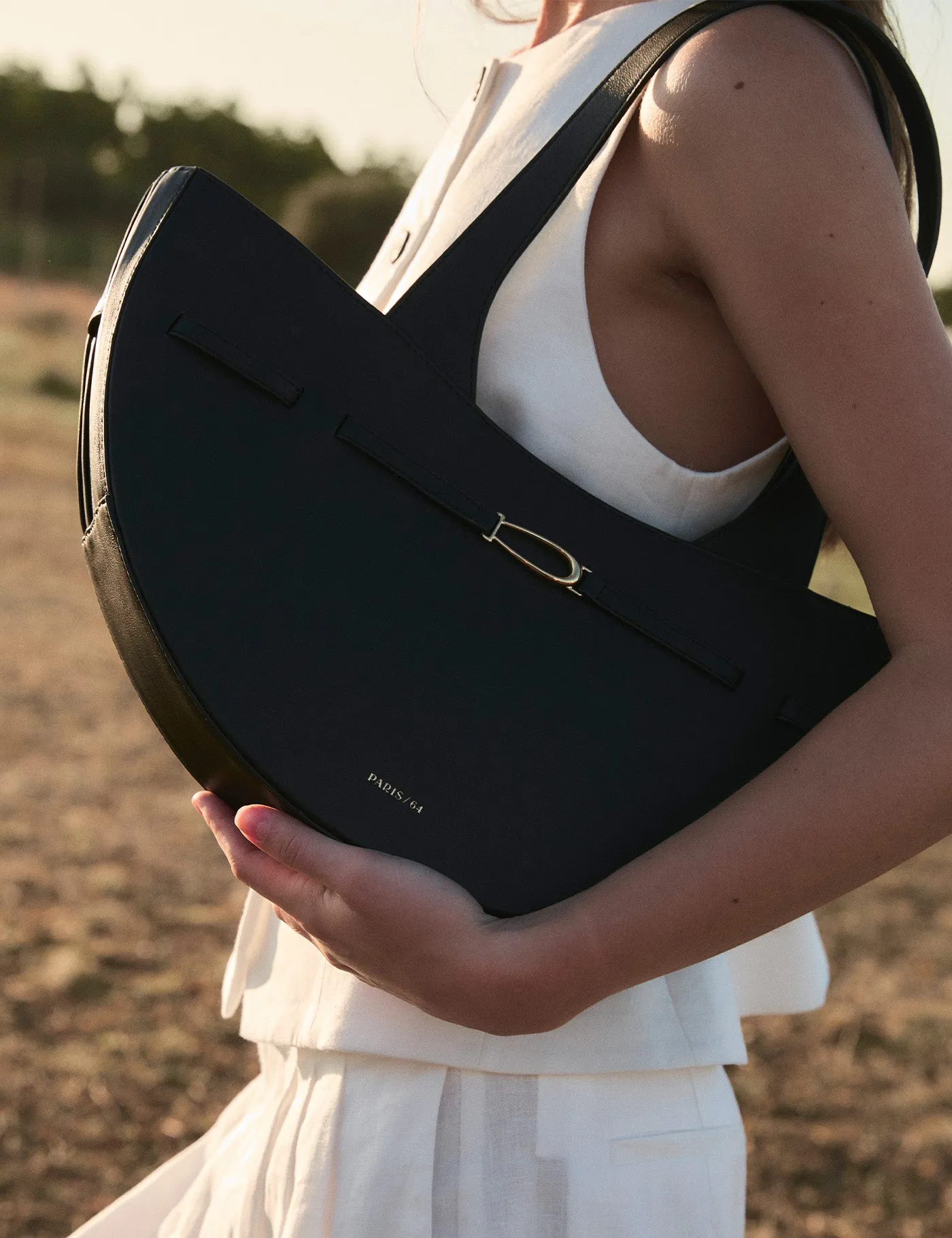 Galope Black sold by PARIS/64