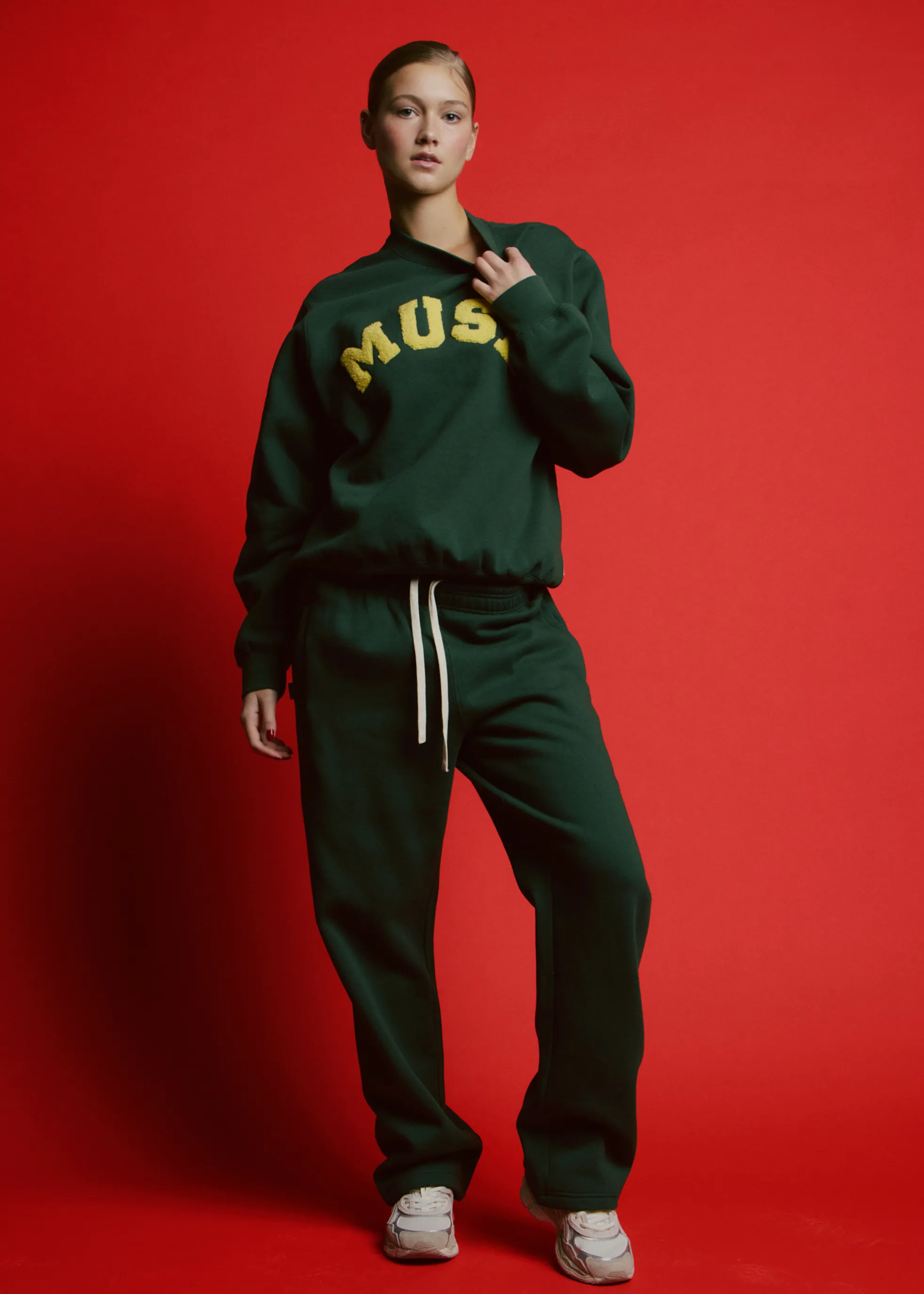 Heavyweight Chenille Sweatshirt Bundle - Oxford sold by Curated by Muse product image thumbnail 2