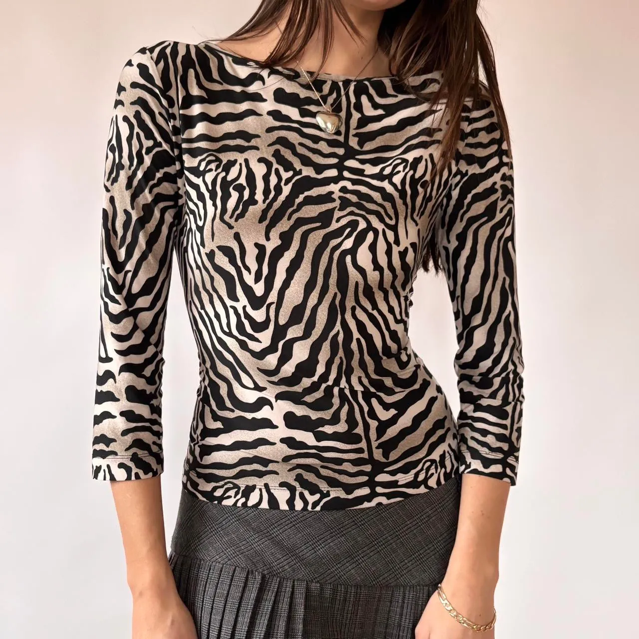 Y2K Animal Print Top (S/M) sold by Hazy Vintage product image thumbnail 4