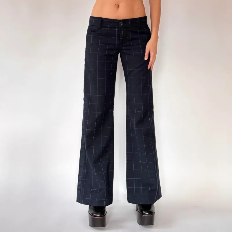 Y2K American Eagle Windowpane Low Rise Trousers (S/M) sold by Hazy Vintage