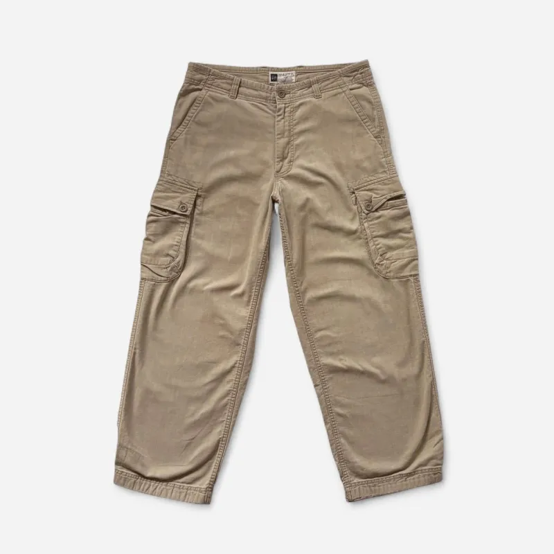 2004 Gap Cargo Pants (L/XL) made by Hazy Vintage