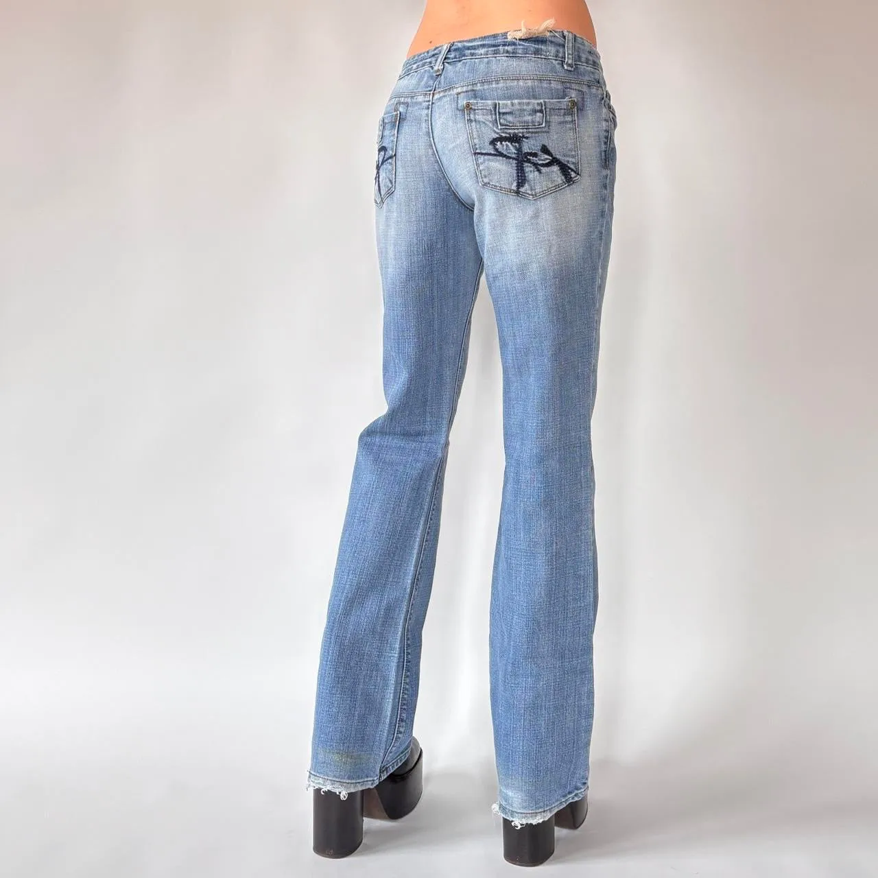 Y2K Low Rise Flare Jeans (S/M) sold by Hazy Vintage product image thumbnail 2