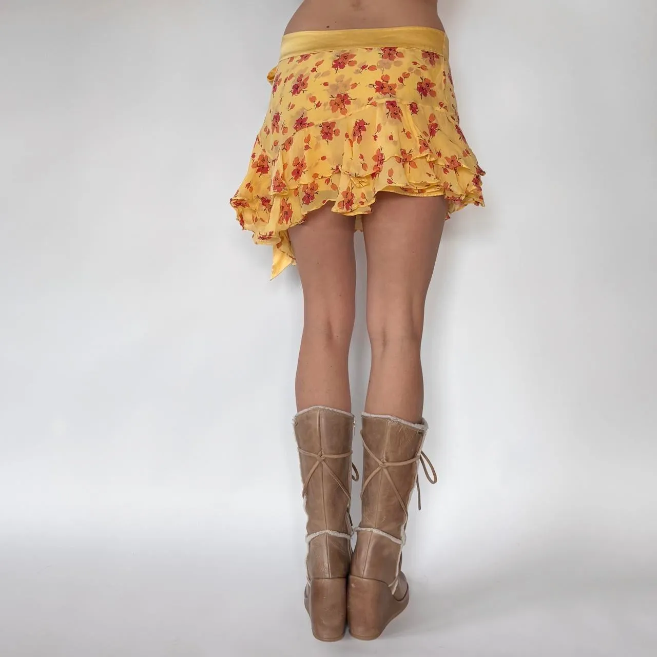 2000s Abercrombie & Fitch Silk Mini (XS/S) sold by Hazy Vintage product image thumbnail 2