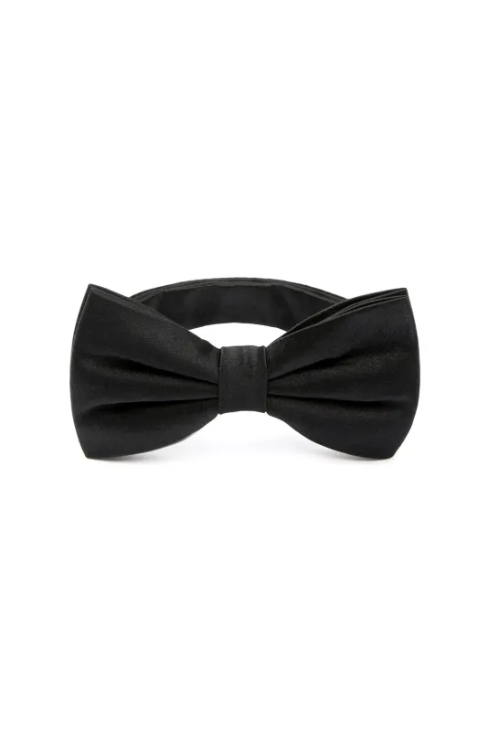 Mastalo Pre-Tied Bow-Tie sold by M.J. Bale
