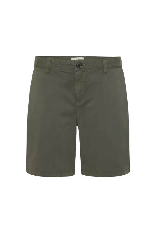 Roxburgh Chino Short sold by M.J. Bale