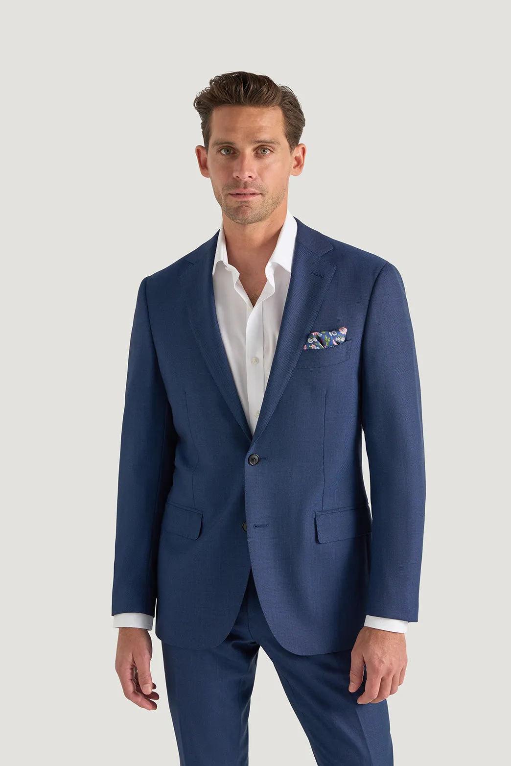 St Clair Kingston Suit sold by M.J. Bale product image thumbnail 3