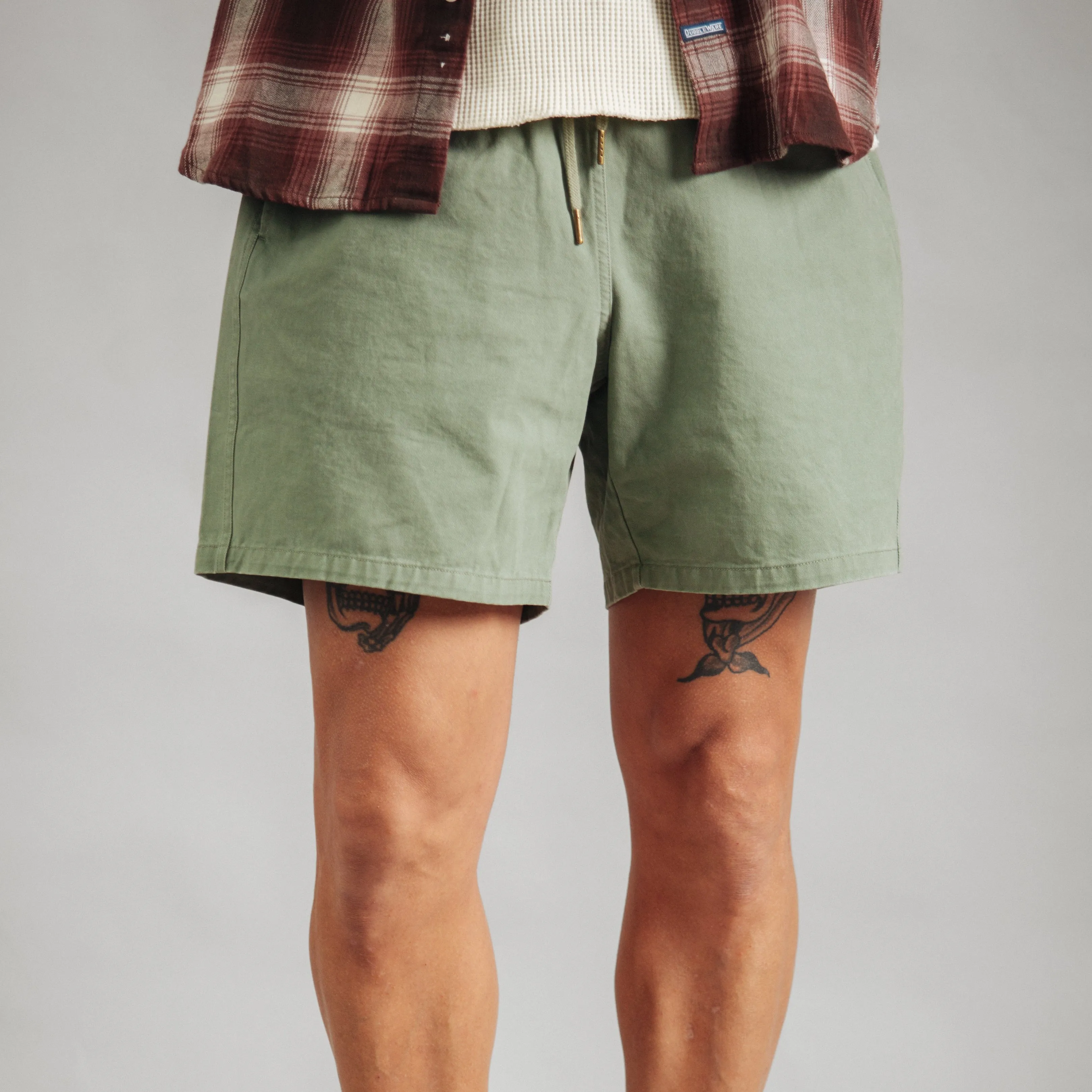 EASY SHORT - OLIVE sold by Dubbleware product image thumbnail 2