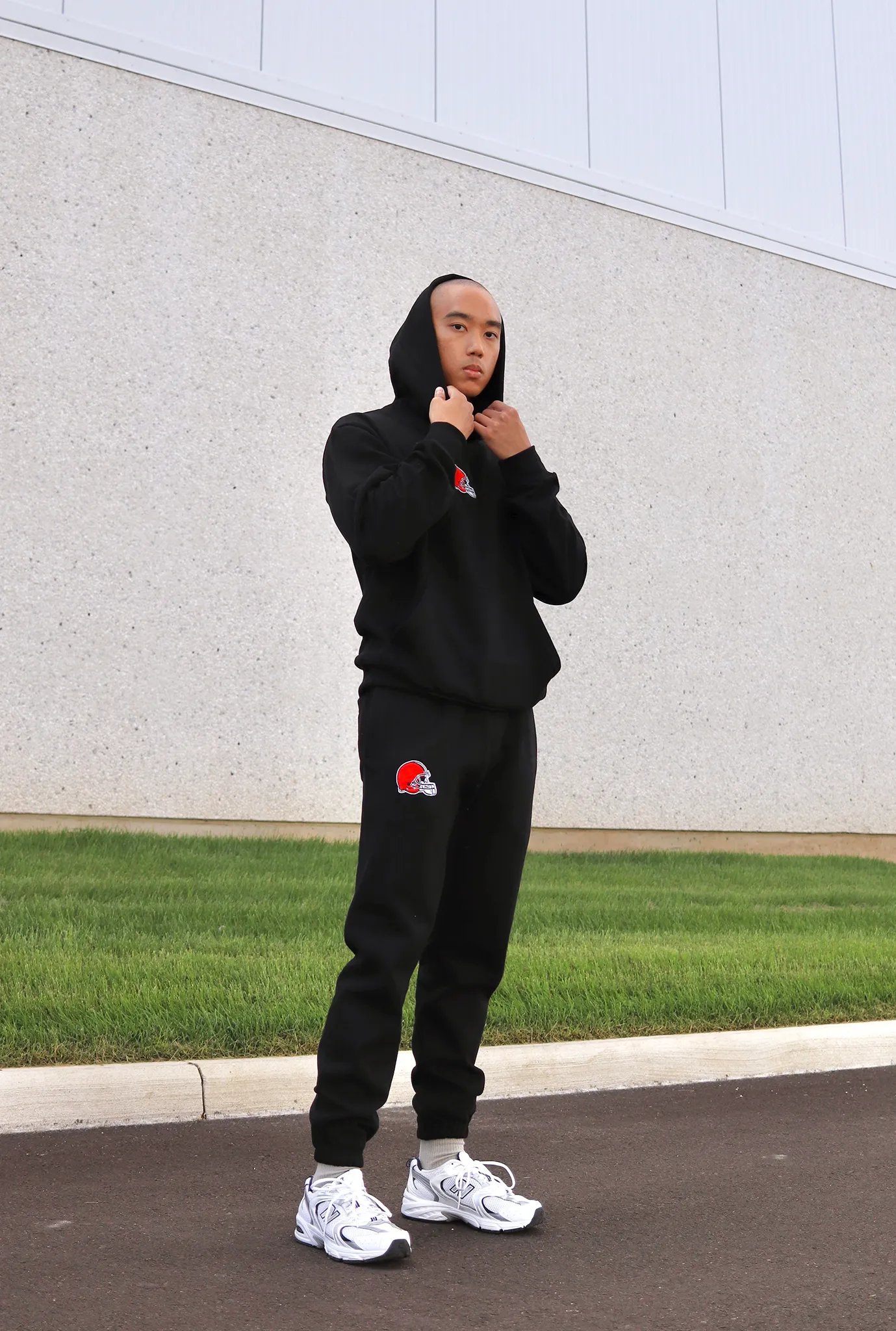 Cleveland Browns Logo Heavyweight Hoodie - Black sold by Peace-Collective product image thumbnail 3