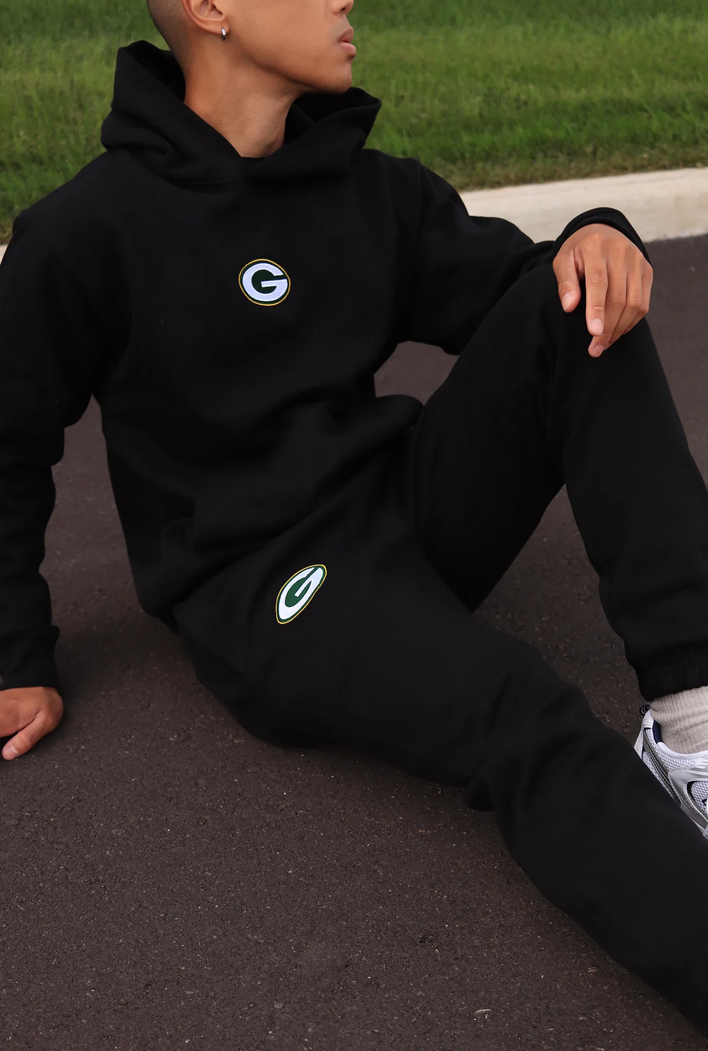 Green Bay Packers Logo Heavyweight Jogger - Black sold by Peace-Collective product image thumbnail 4