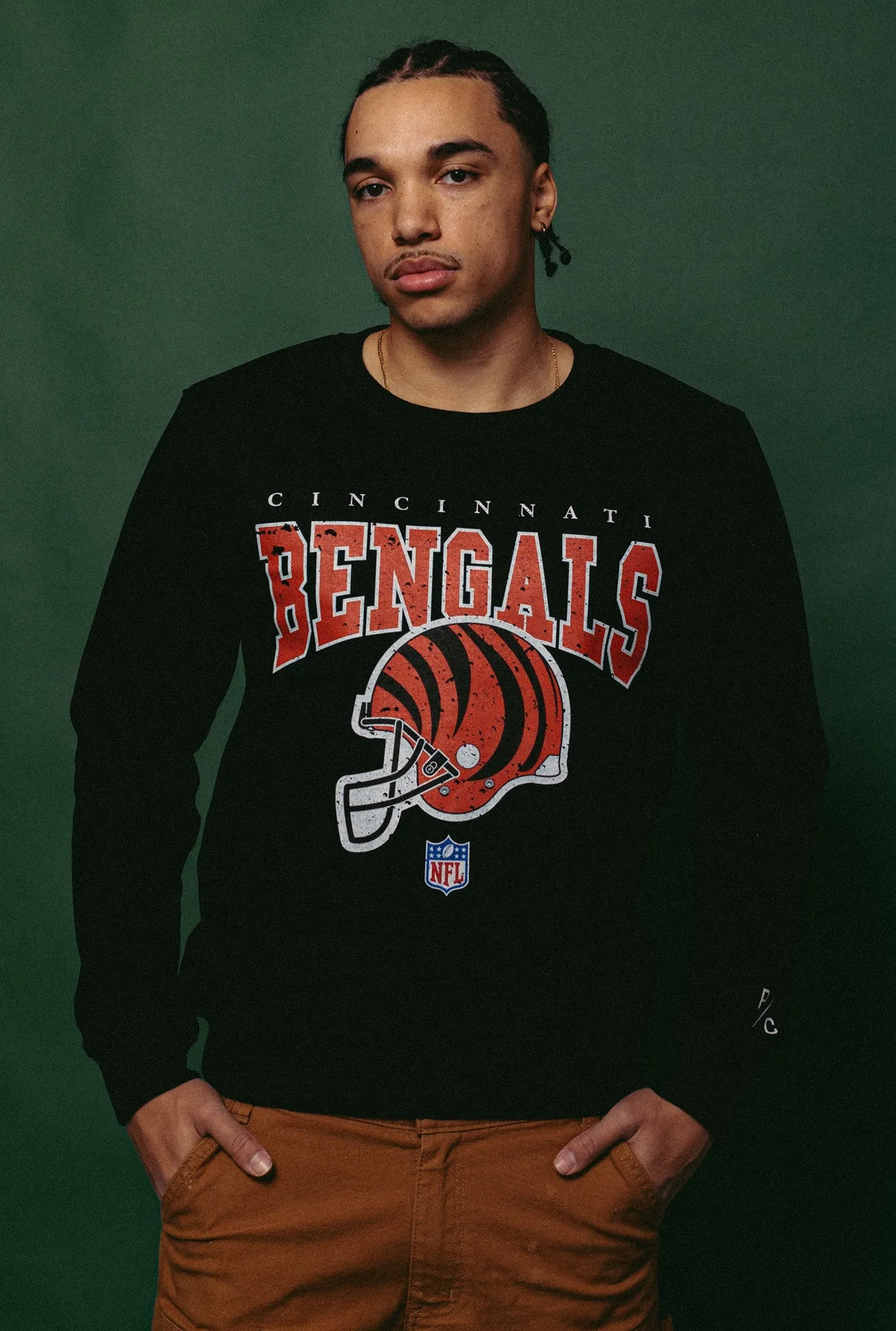 Cincinnati Bengals Vintage Crewneck - Black sold by Peace-Collective product image thumbnail 2
