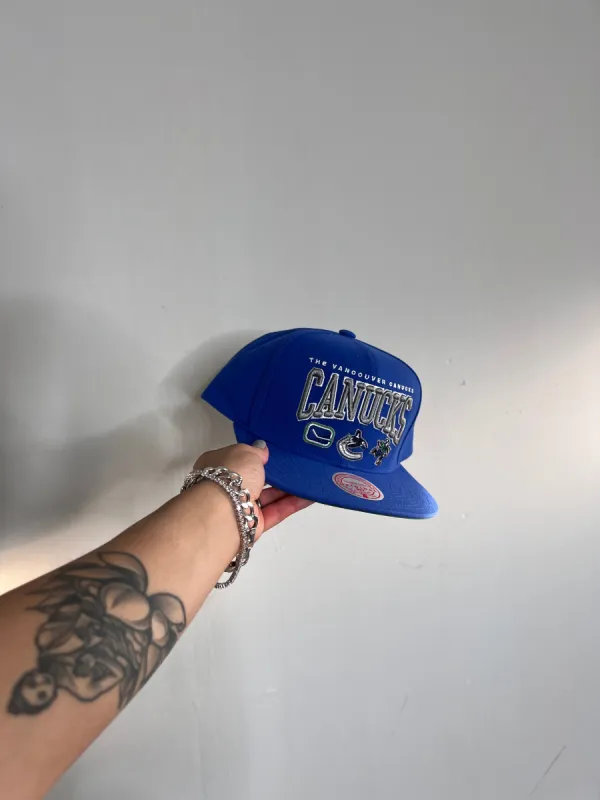 Vancouver Canucks Champ Stack Snapback - Navy made by Mitchell & Ness