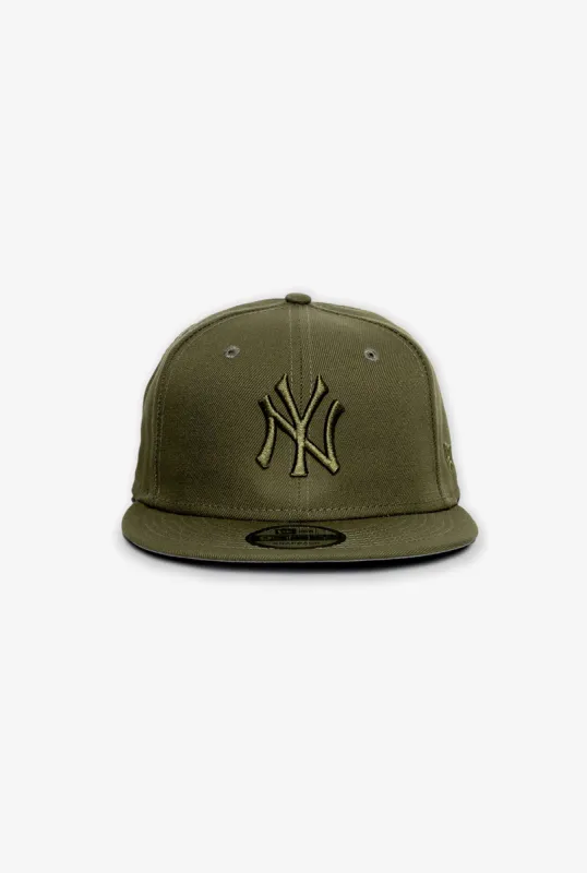 New York Yankees 9FIFTY Color Pack Snapback - Olive Green sold by Peace-Collective