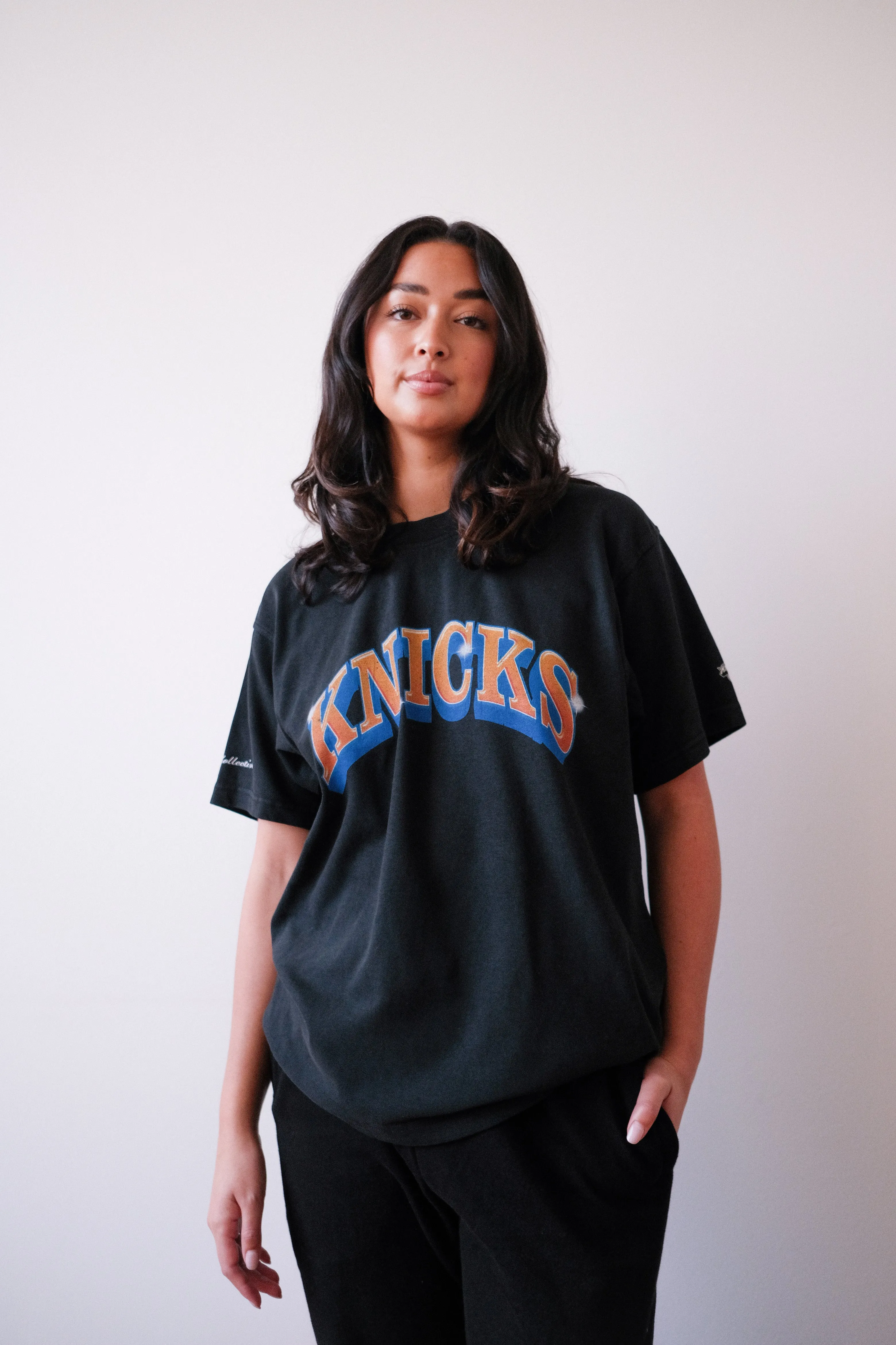 New York Knicks Graffiti Pigment Dye Heavyweight T-Shirt - Black sold by Peace-Collective product image thumbnail 3