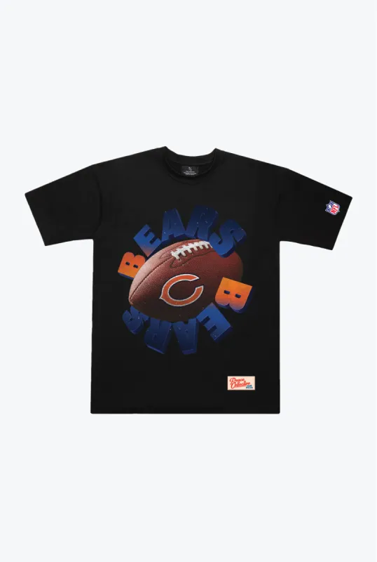 Chicago Bears Spiral Heavyweight T-Shirt - Black sold by Peace-Collective