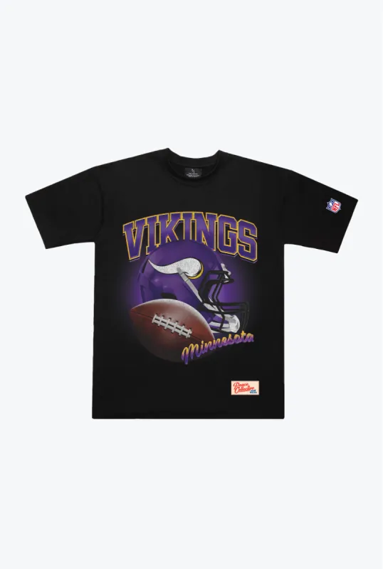 Minnesota Vikings Icon Heavyweight T-Shirt - Black sold by Peace-Collective