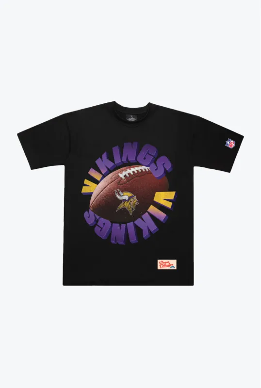 Minnesota Vikings Spiral Heavyweight T-Shirt - Black sold by Peace-Collective