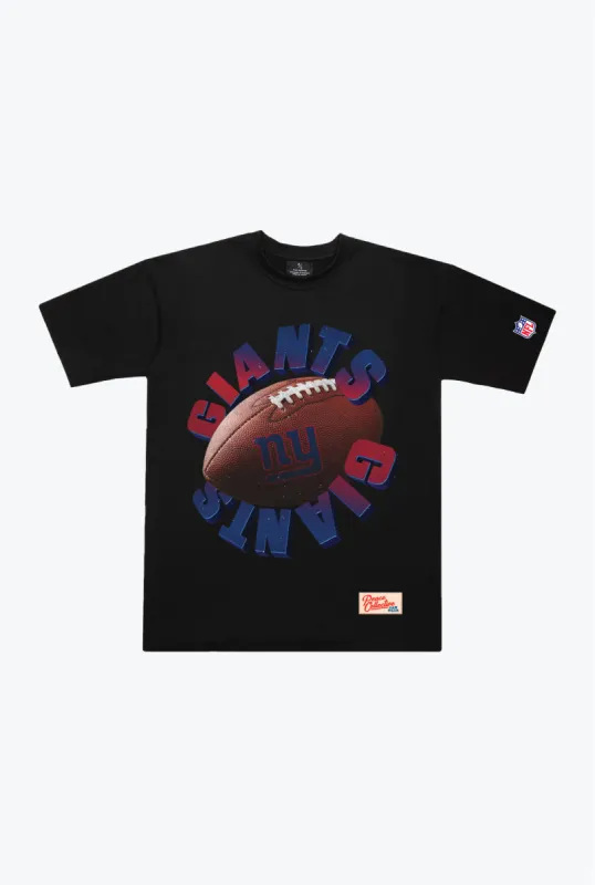 New York Giants Spiral Heavyweight T-Shirt - Black sold by Peace-Collective