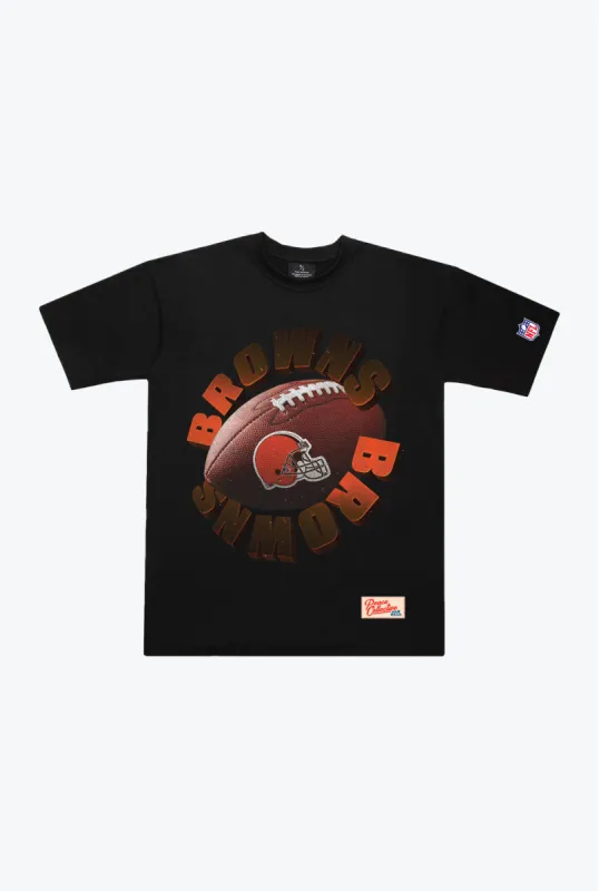Cleveland Browns Spiral Heavyweight T-Shirt - Black sold by Peace-Collective