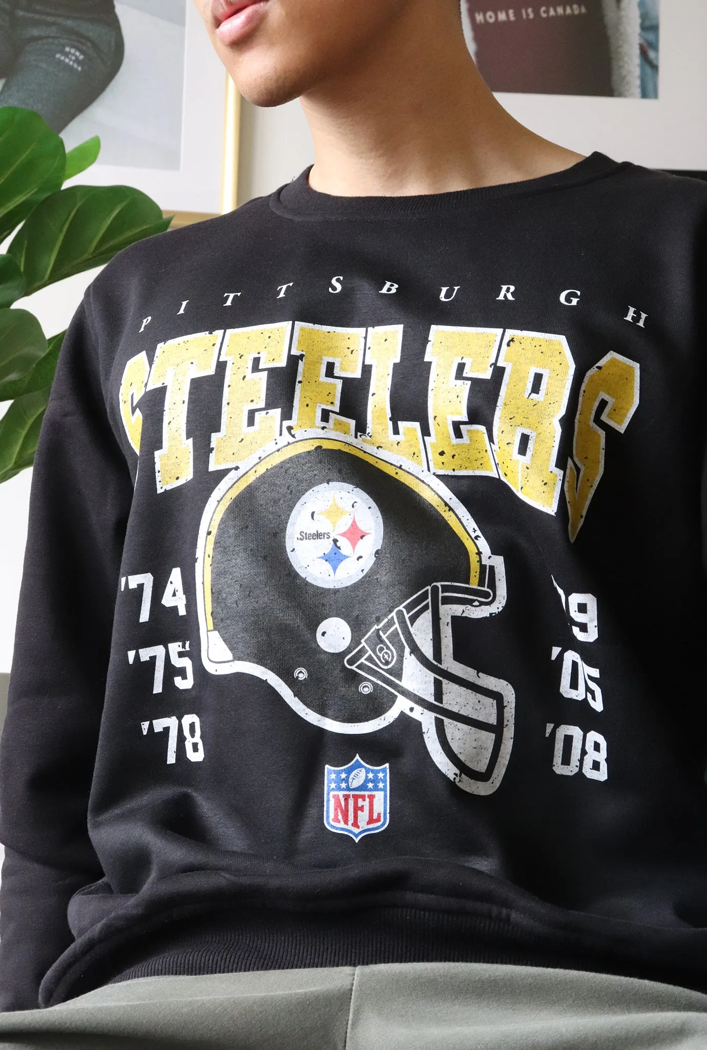 Pittsburgh Steelers Vintage Crewneck - Black sold by Peace-Collective product image thumbnail 3