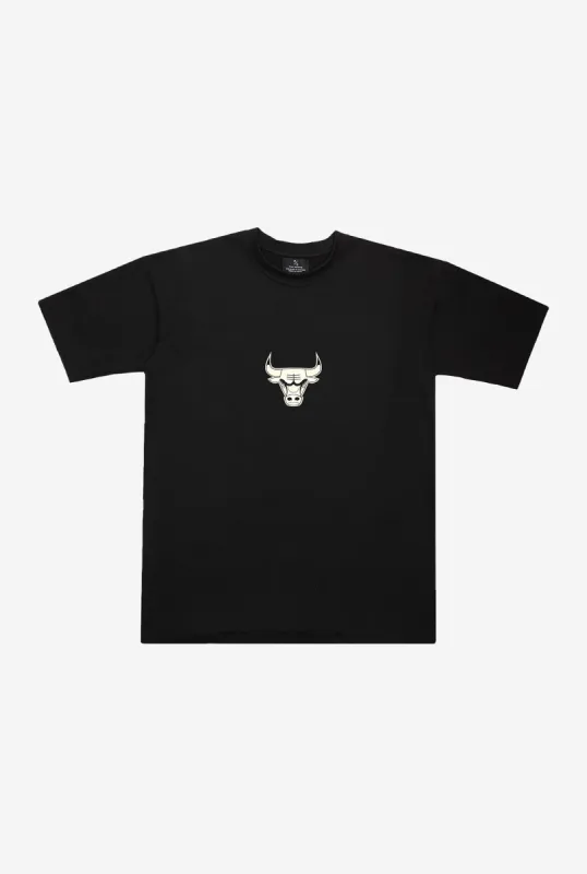 Chicago Bulls Premium Heavyweight T-Shirt - Black sold by Peace-Collective