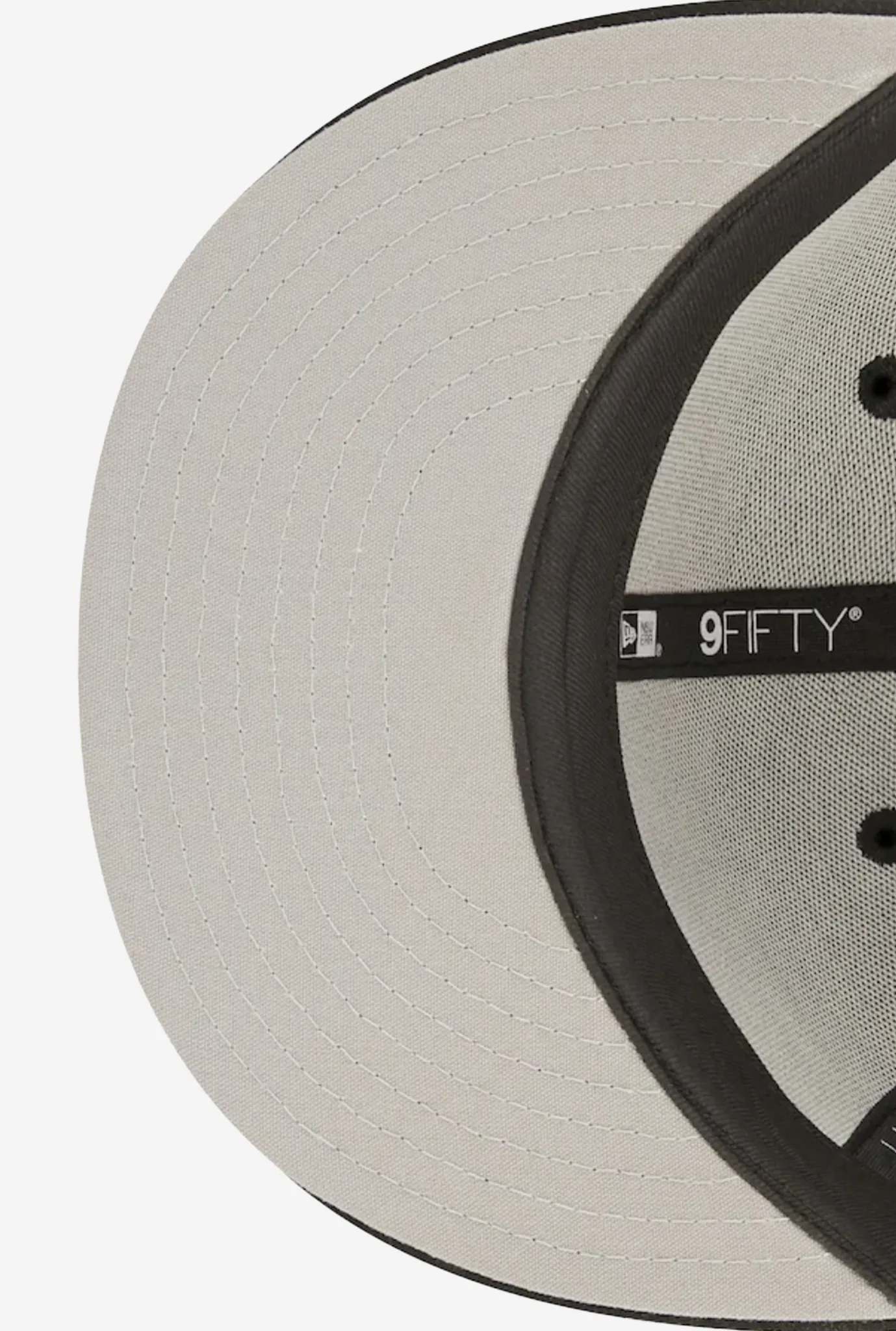 New York Knicks NBA City Edition '22 ALT 9FIFTY sold by Peace-Collective product image thumbnail 5