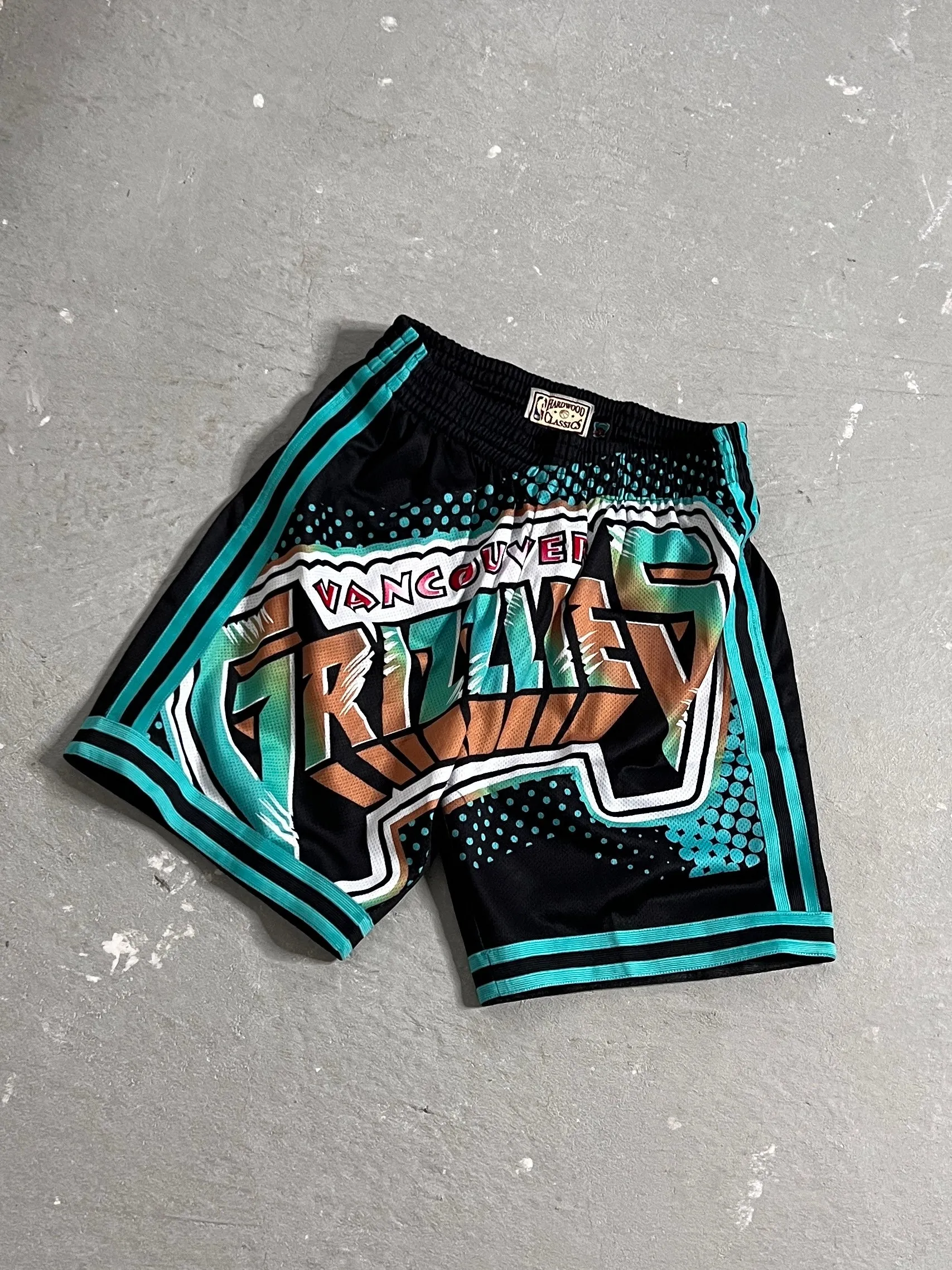 Vancouver Grizzlies Big Face 7.0 Fashion Shorts - Black sold by Peace-Collective product image thumbnail 3