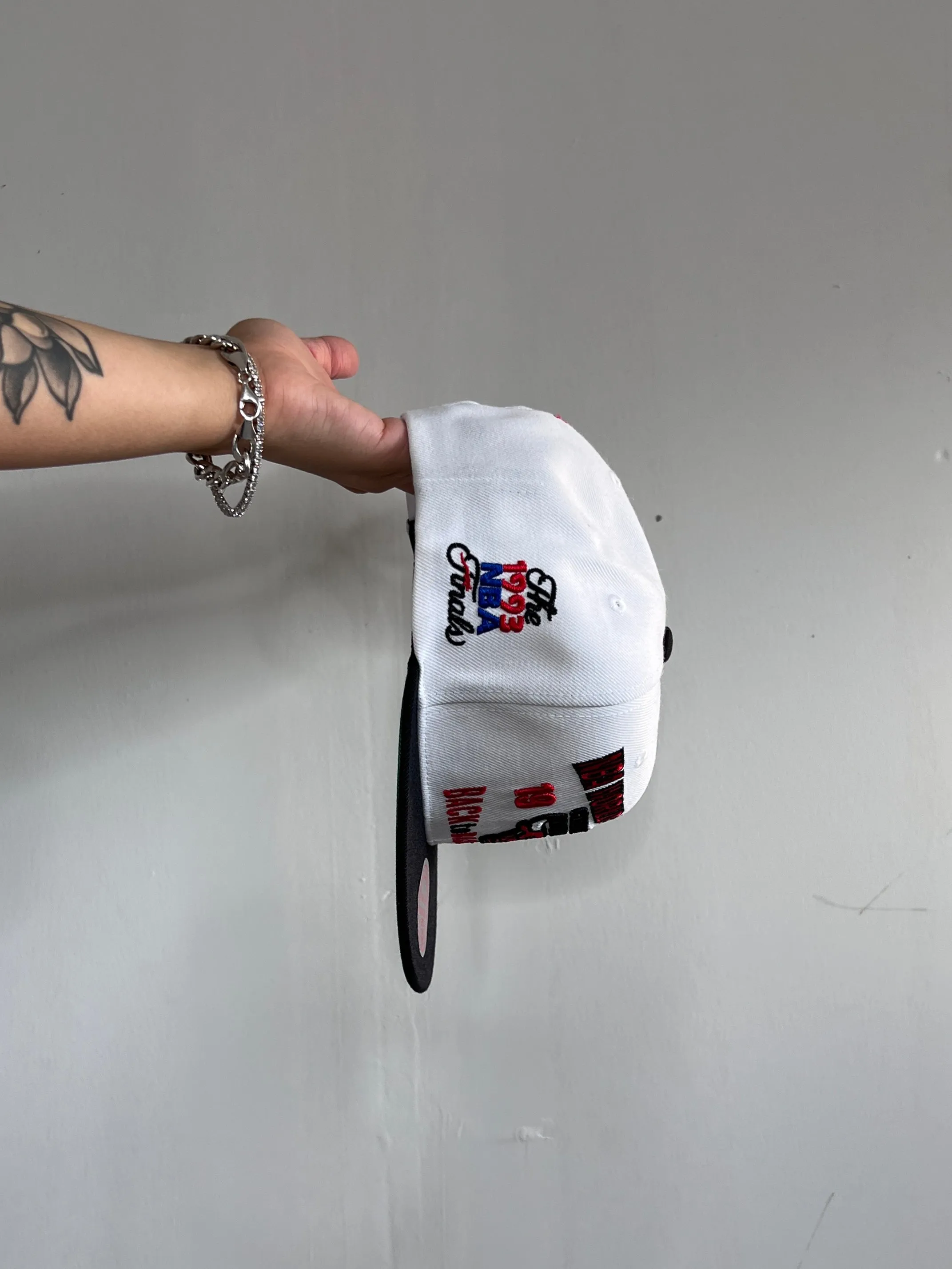 Chicago Bulls Back To 93 Snapback HWC - White/Black sold by Peace-Collective product image thumbnail 4