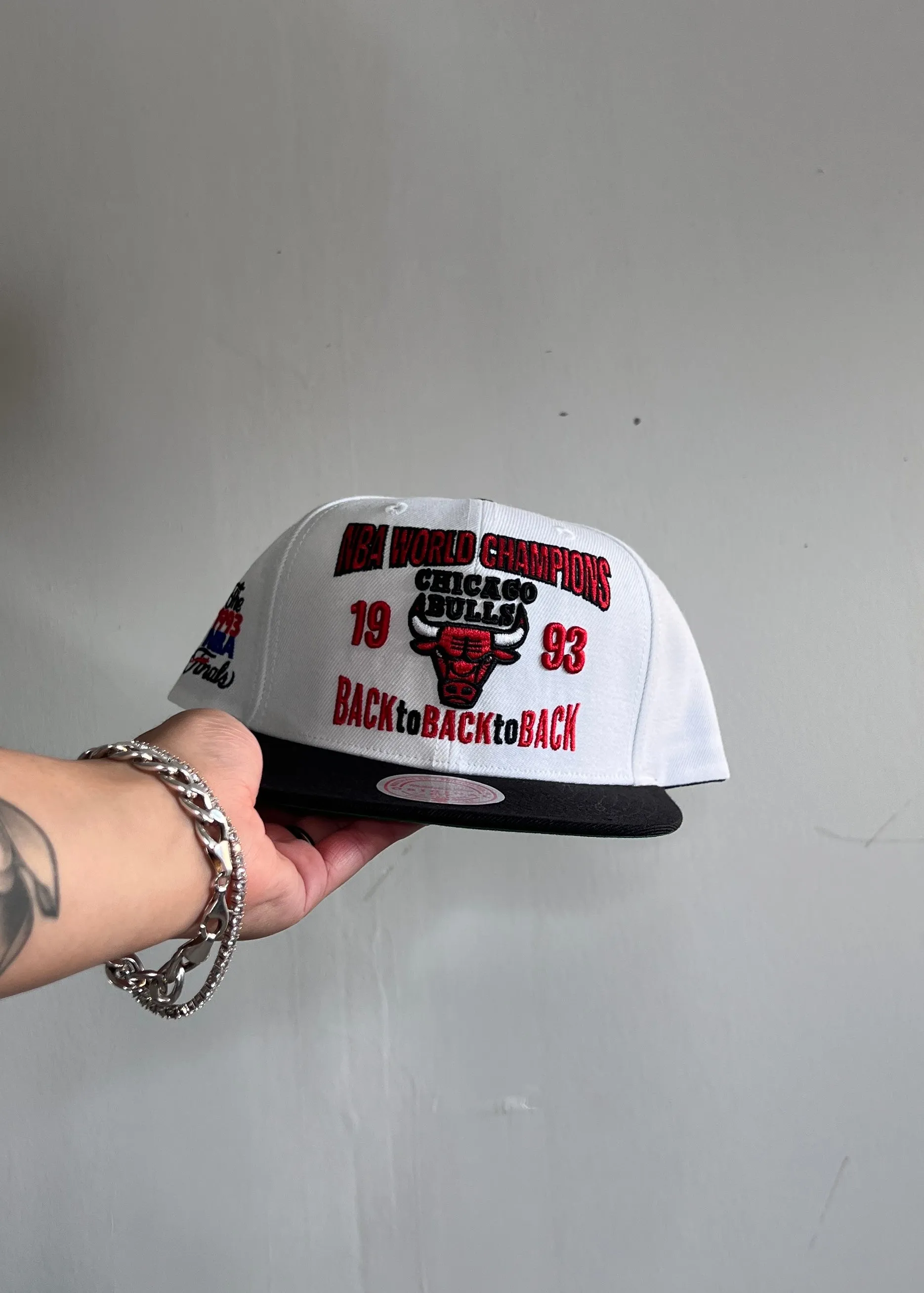 Chicago Bulls Back To 93 Snapback HWC - White/Black sold by Peace-Collective product image thumbnail 3